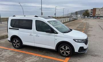 Grand Tourneo Connect 1.6 Trend Aut. Trend