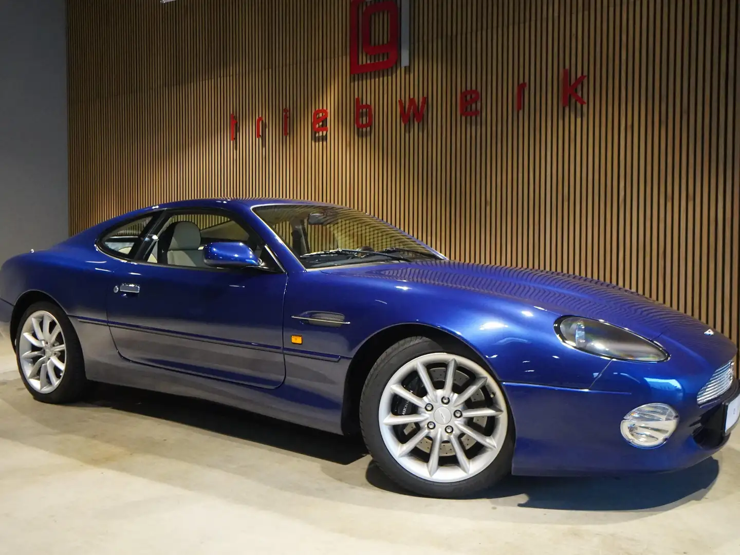 Aston Martin DB7 DB7 Vantage V12 Coupe*2.Hd*u-frei*erst 45tkm*top Blau - 2