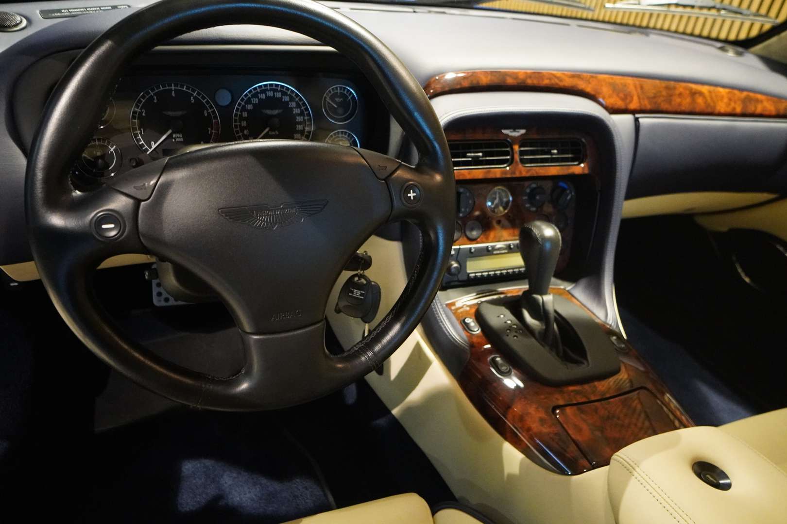 Aston Martin DB7 Vantage Coupé V12 -  - Joinsteer - #5