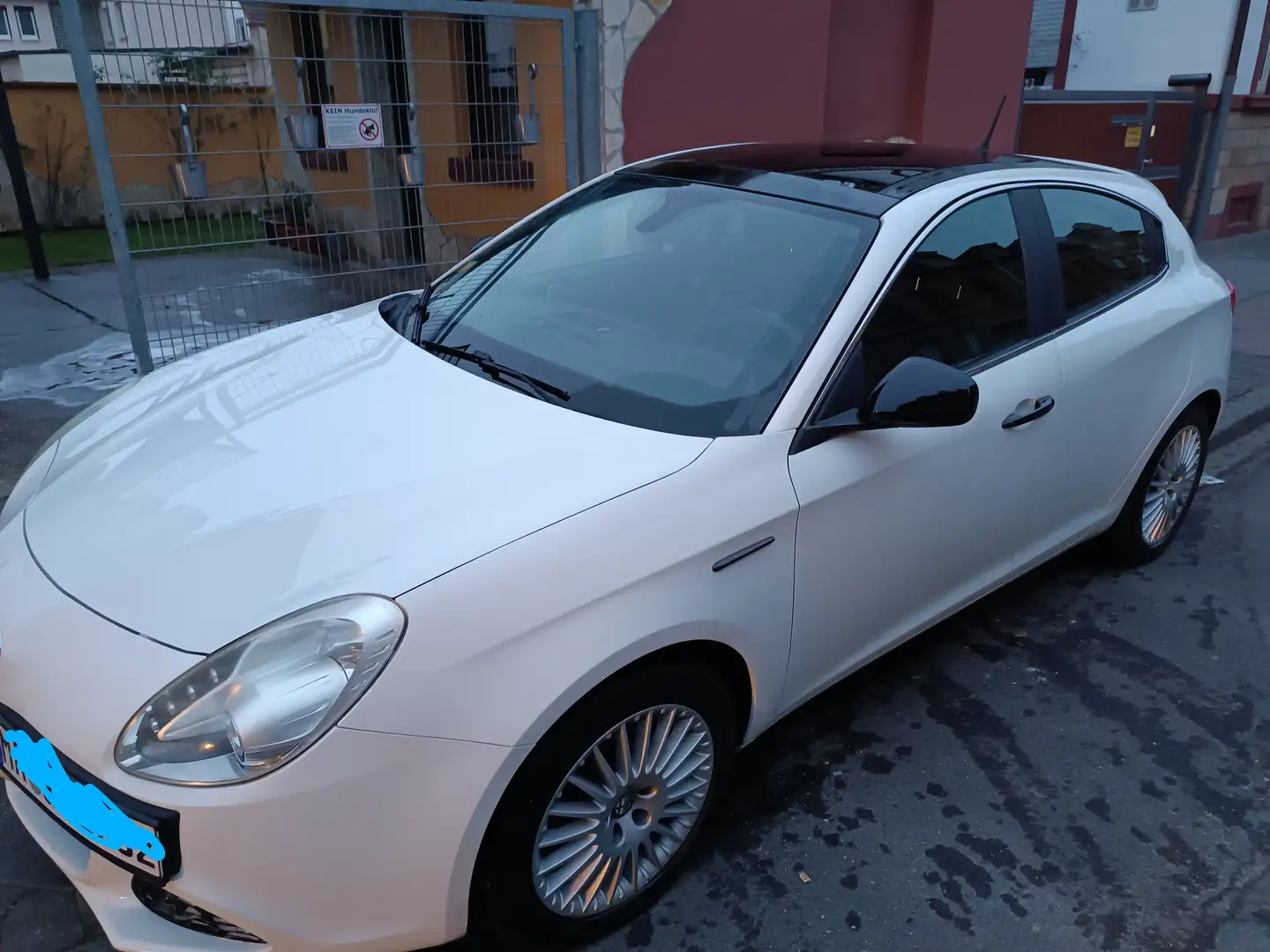 Alfa Romeo Giulietta Giulietta 1.6 JTDM 16V Weiß - 1