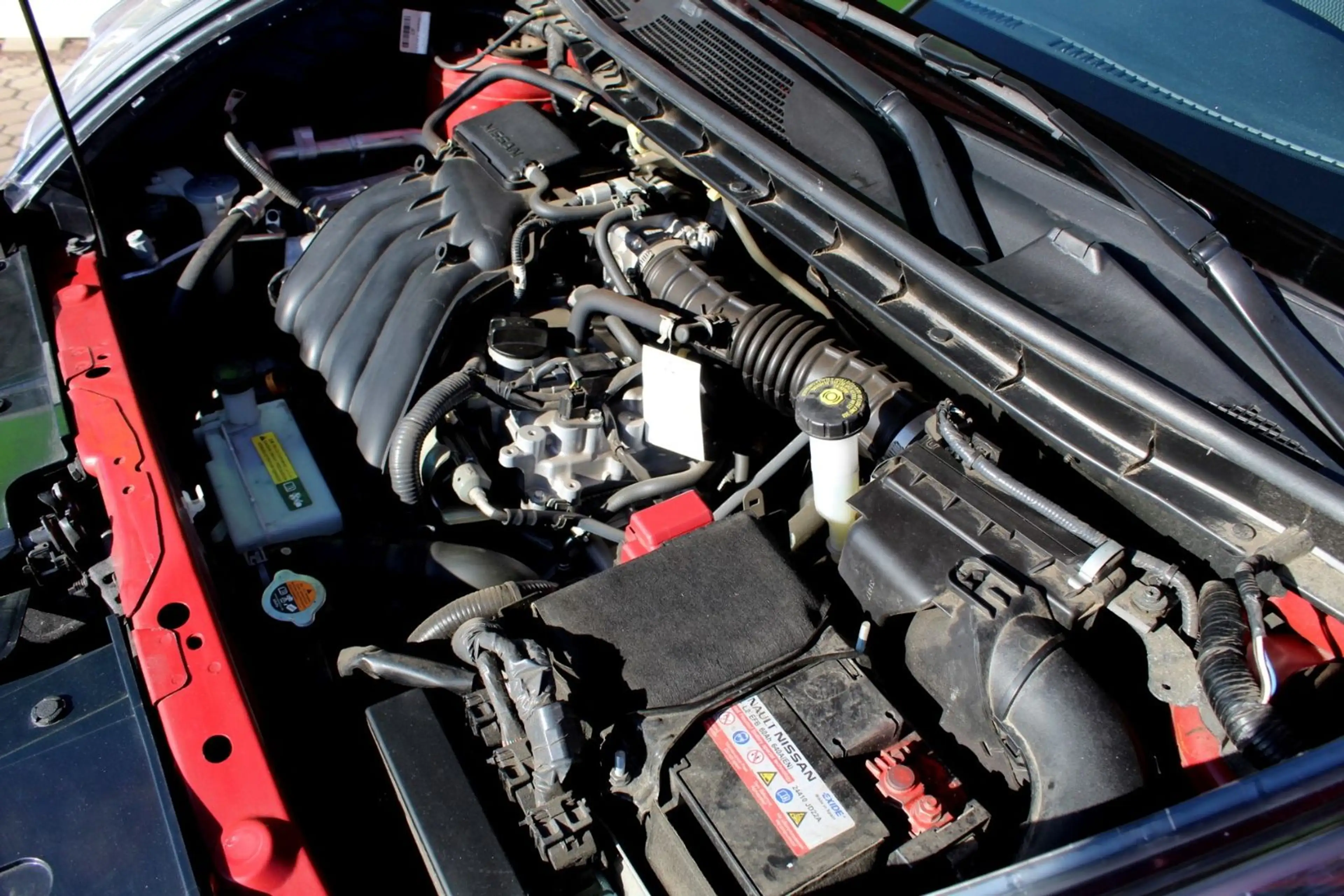 Nissan Juke Acenta,AUTOMATIK,NAVI,TÜV NEU,NUR 27000 km. — photo 4