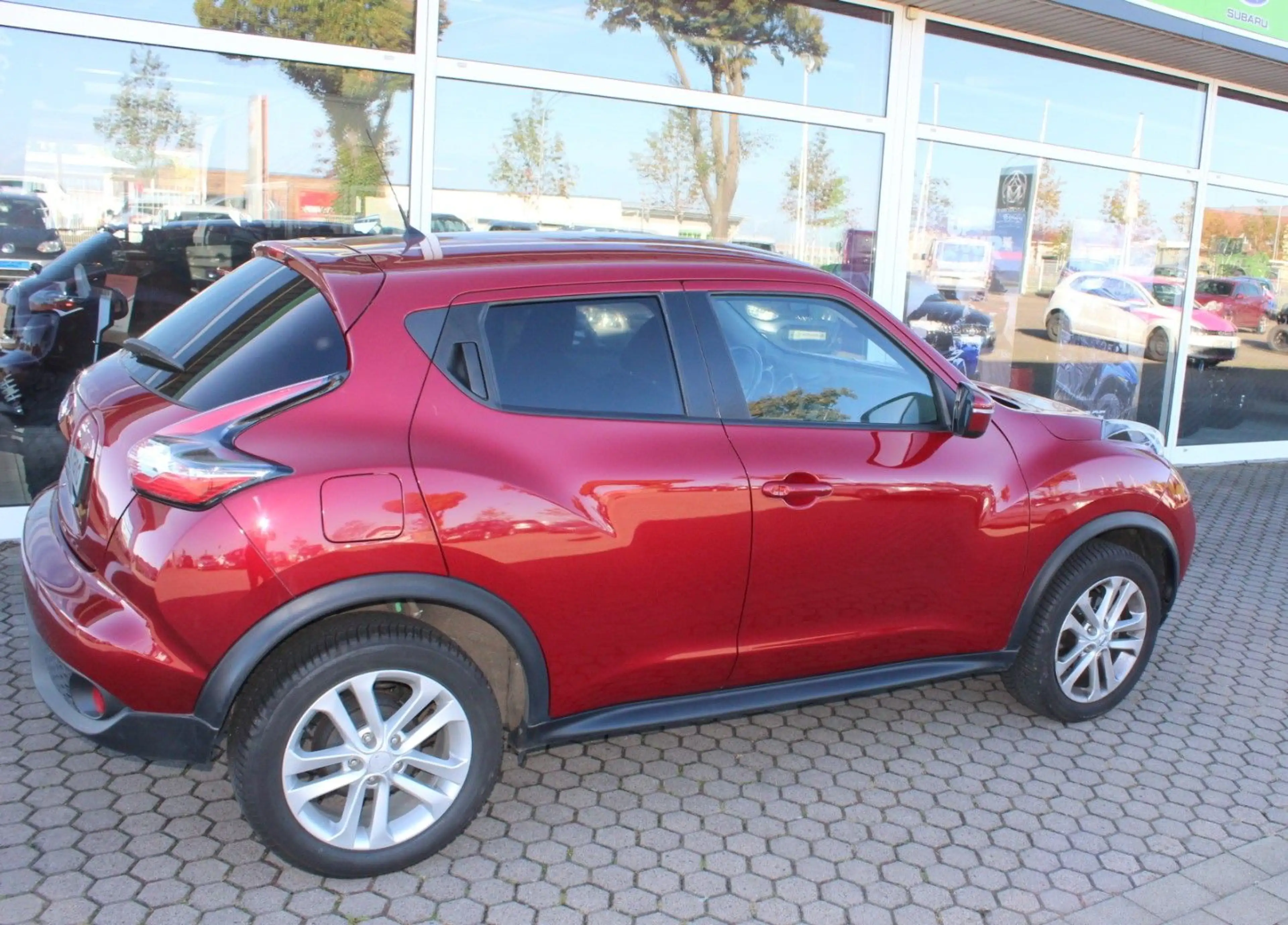 Nissan Juke Acenta,AUTOMATIK,NAVI,TÜV NEU,NUR 27000 km. — photo 7