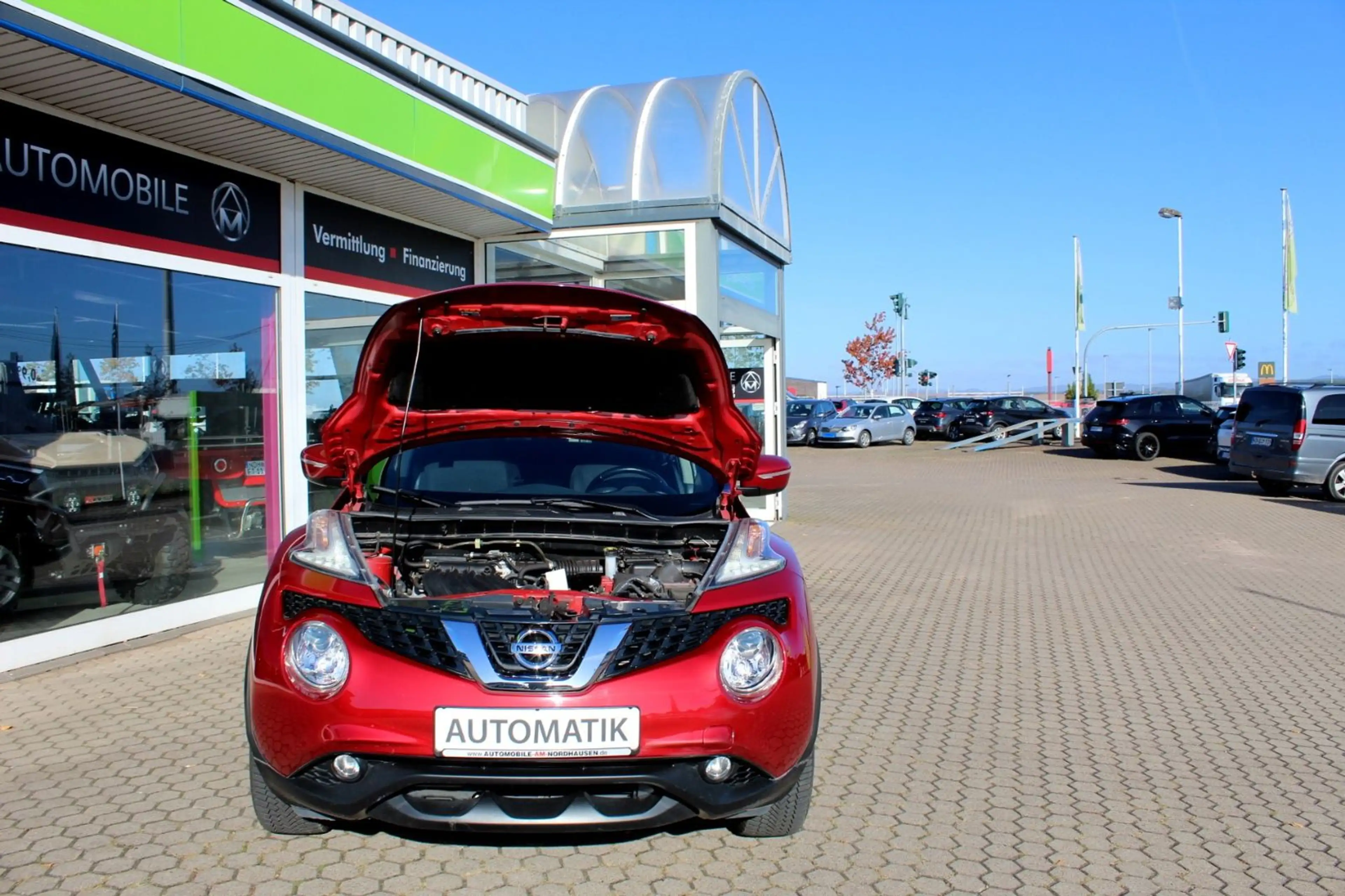 Nissan Juke Acenta,AUTOMATIK,NAVI,TÜV NEU,NUR 27000 km. — photo 3