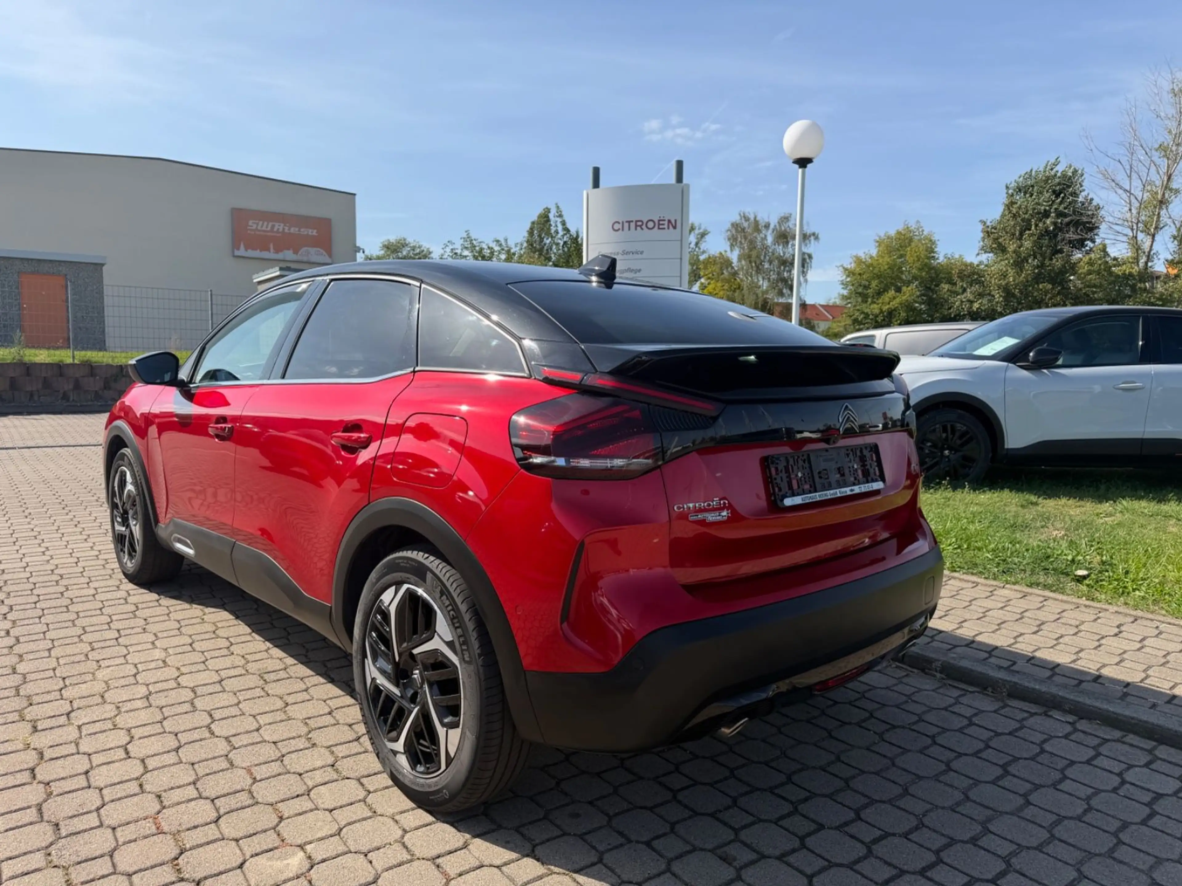 Citroen C4 Lim. Max*LED*NAVI*ALCANTARA*DAB*PANORAMA* — photo 3