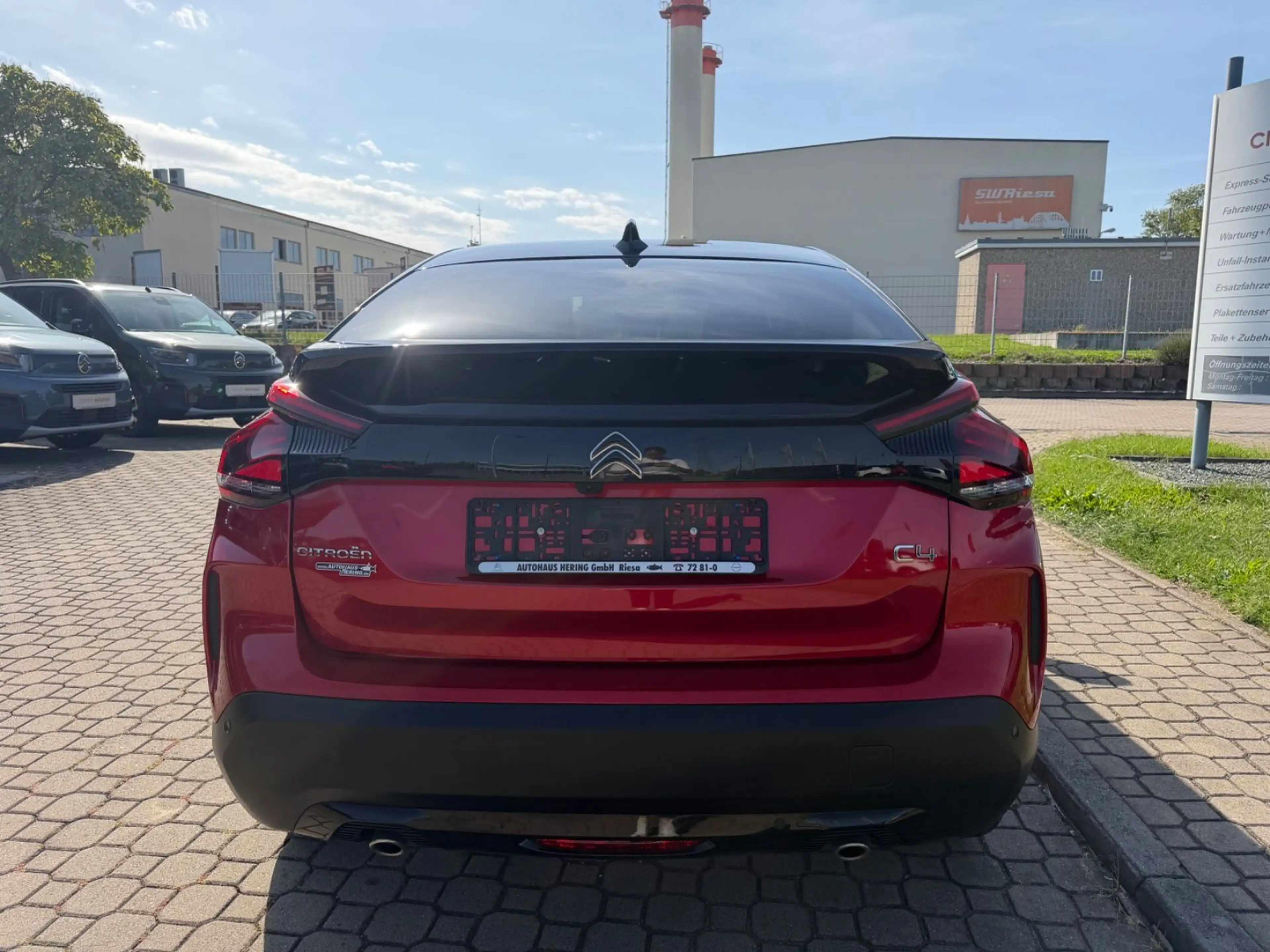 Citroen C4 Lim. Max*LED*NAVI*ALCANTARA*DAB*PANORAMA* — photo 4