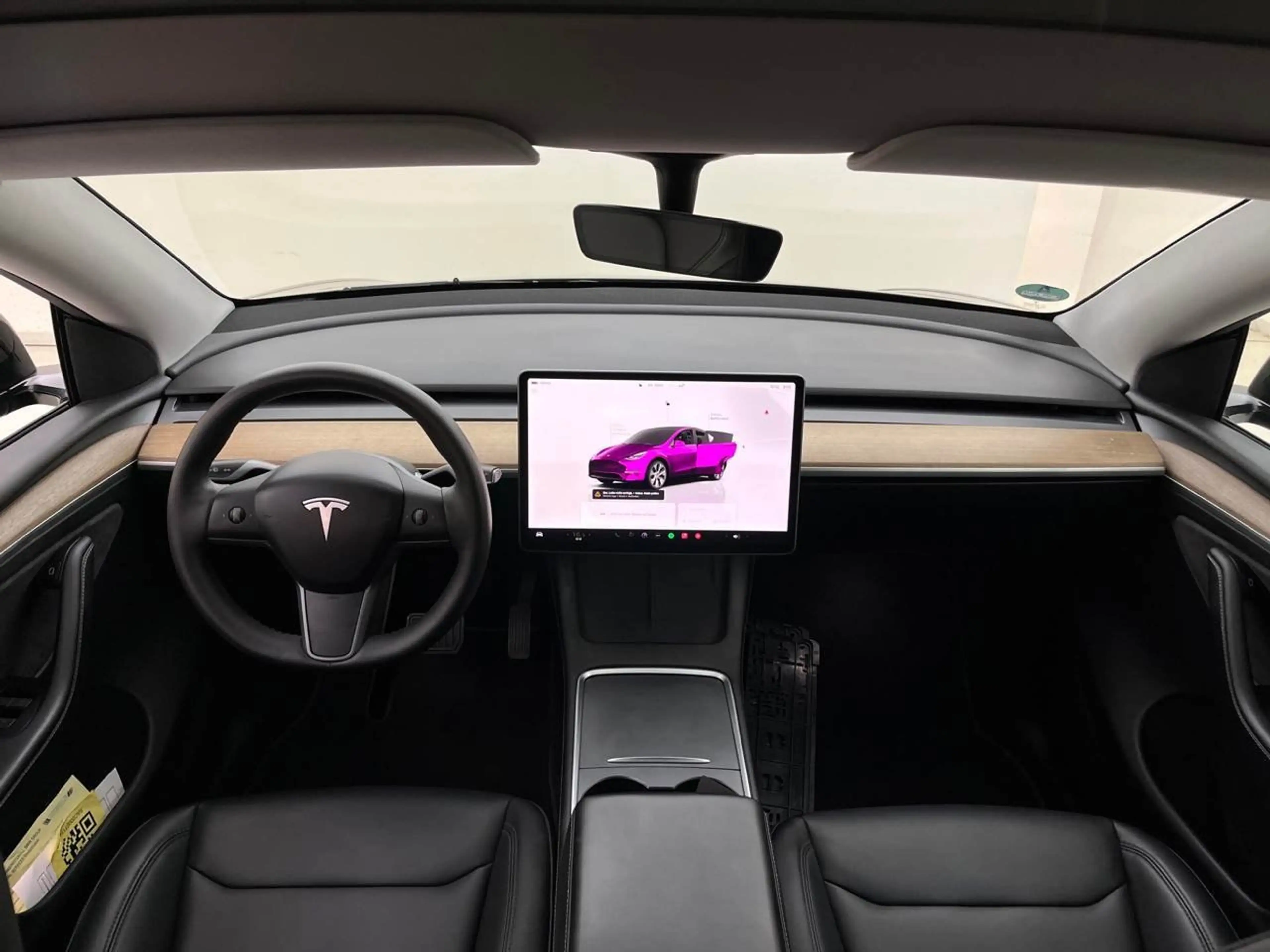 Tesla Model Y Dual Maximale Reichweite Dual AWD Pano — photo 7