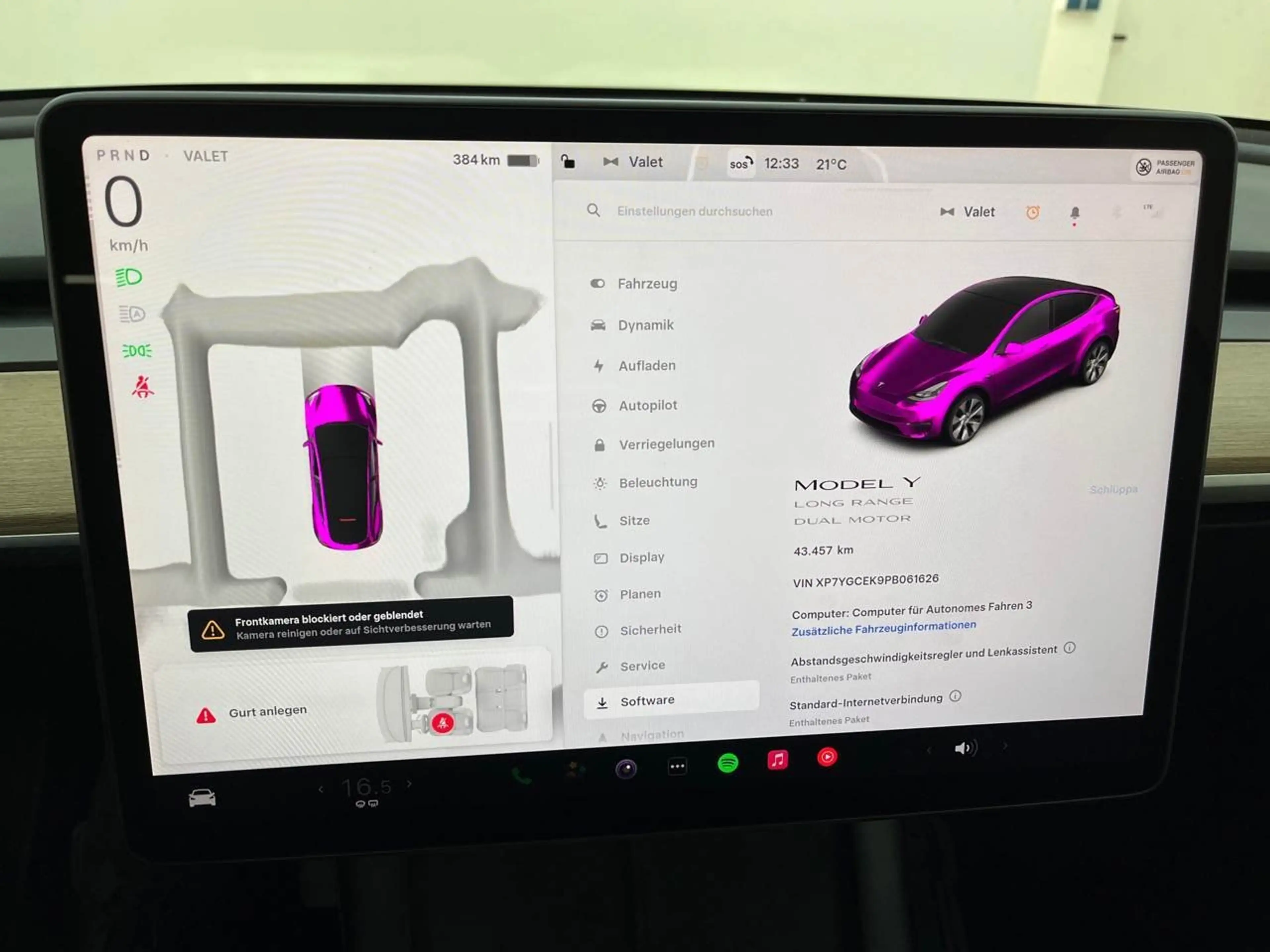 Tesla Model Y Dual Maximale Reichweite Dual AWD Pano — photo 11