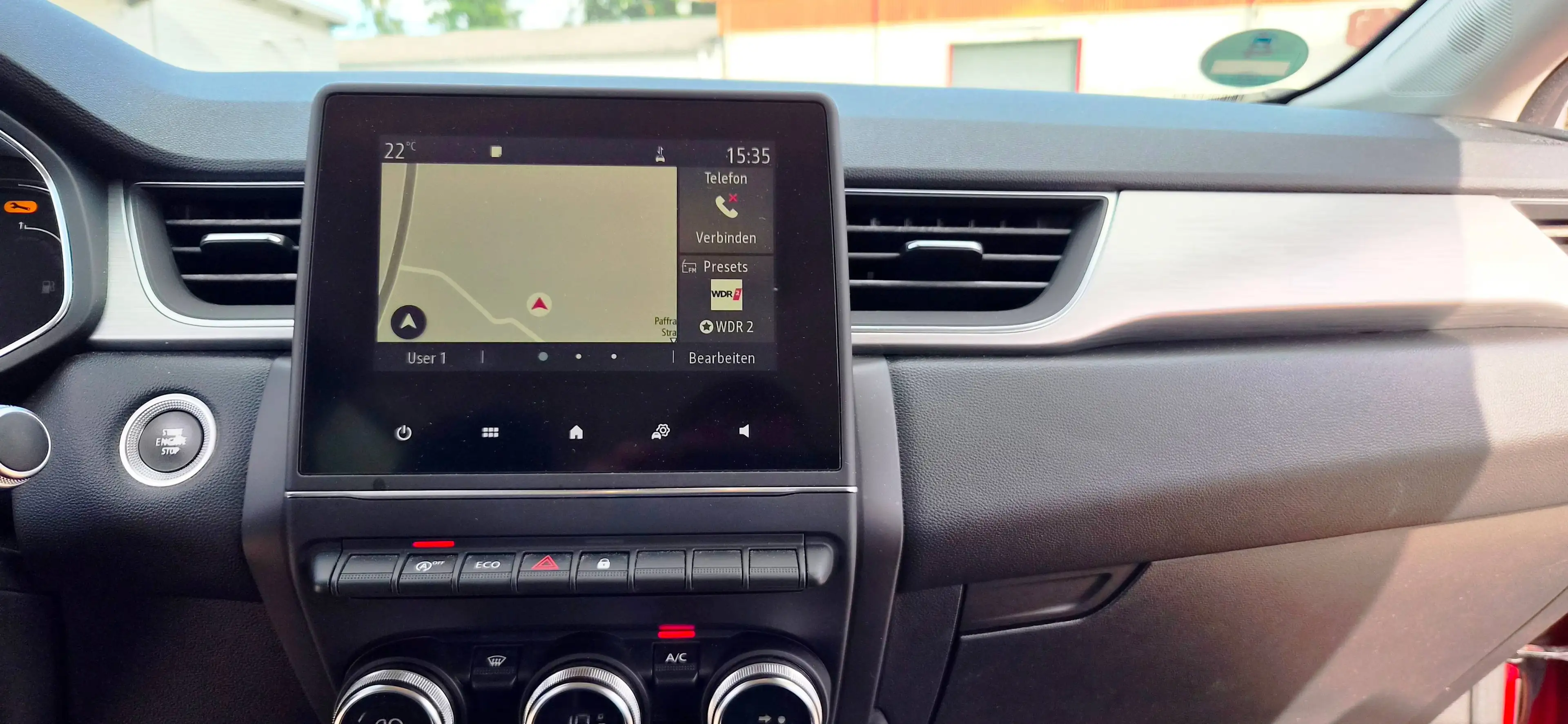 Renault Captur Intens/Teilleder/ParkDistanc/Klima/Navi/1Hand/Face Lift/Finanzierung ab 6,99%/Tüv+Wartung Neu/ — photo 17
