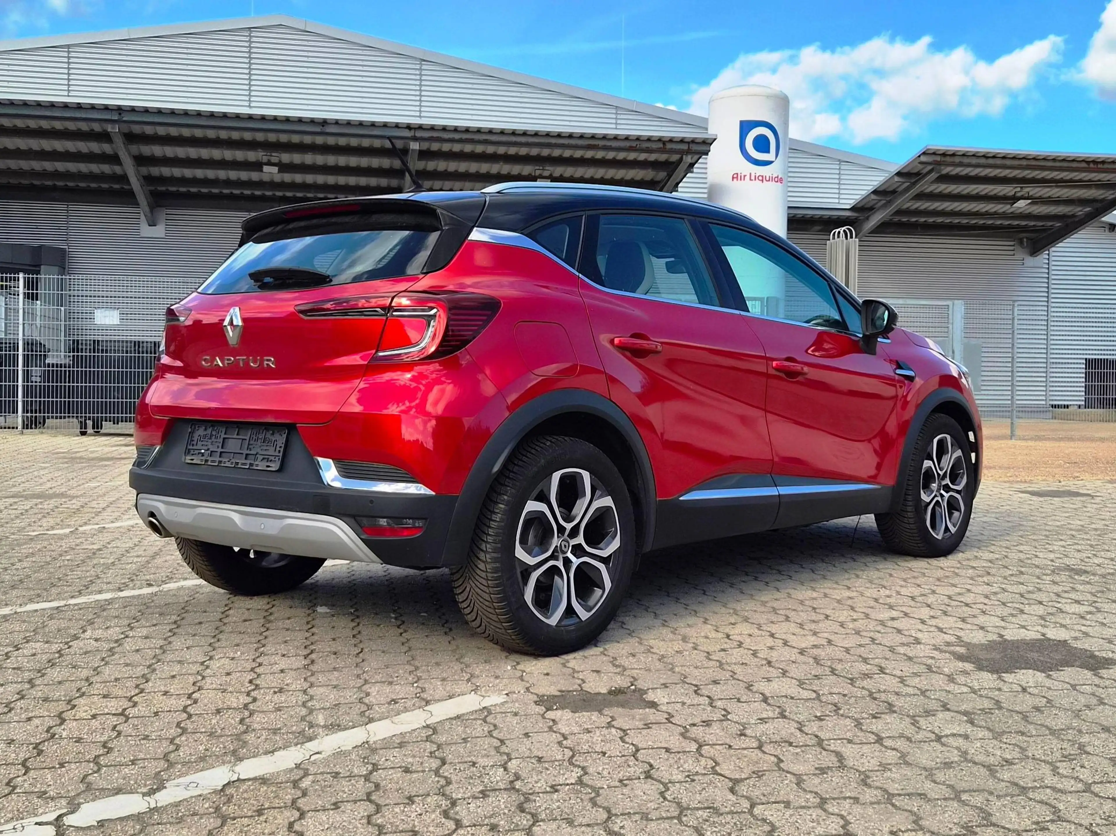Renault Captur Intens/Teilleder/ParkDistanc/Klima/Navi/1Hand/Face Lift/Finanzierung ab 6,99%/Tüv+Wartung Neu/ — photo 5