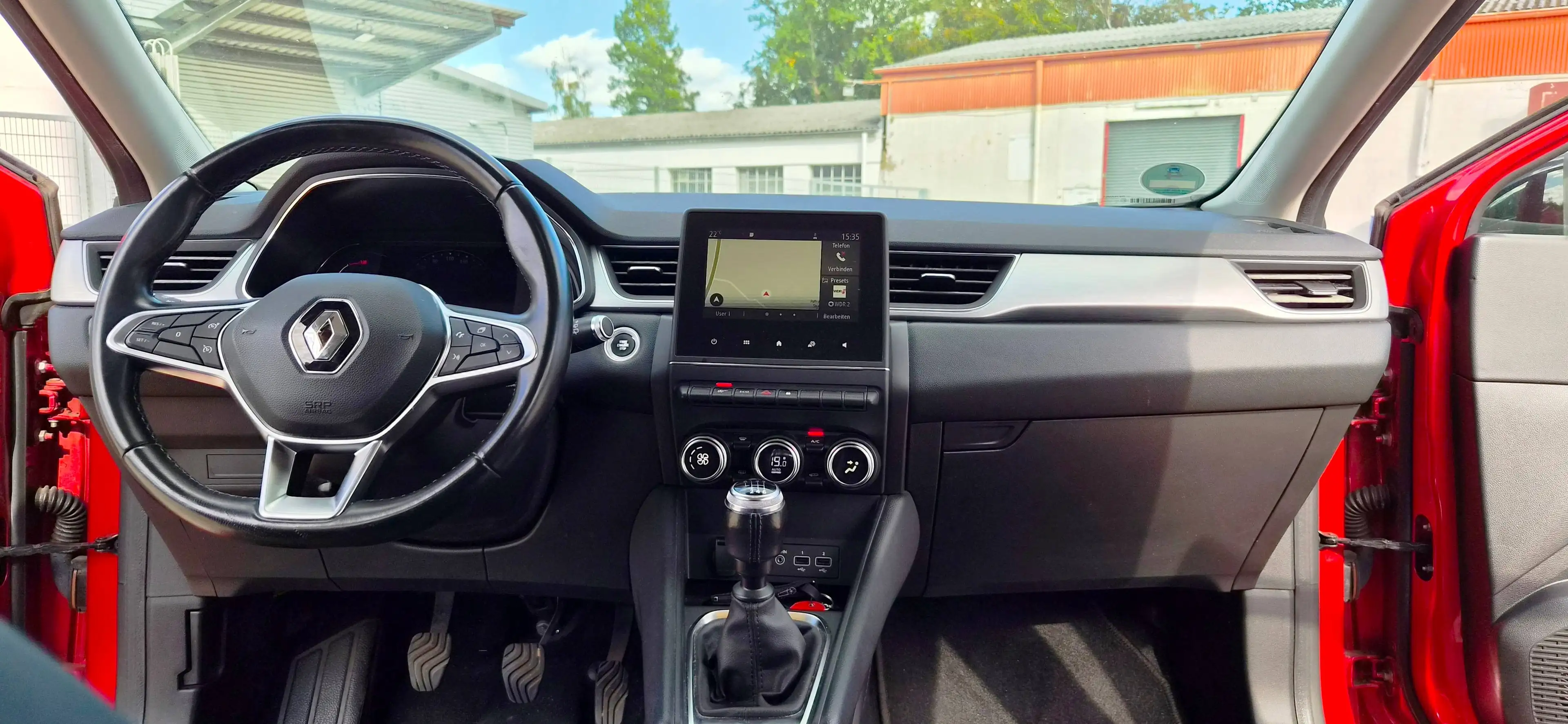 Renault Captur Intens/Teilleder/ParkDistanc/Klima/Navi/1Hand/Face Lift/Finanzierung ab 6,99%/Tüv+Wartung Neu/ — photo 16