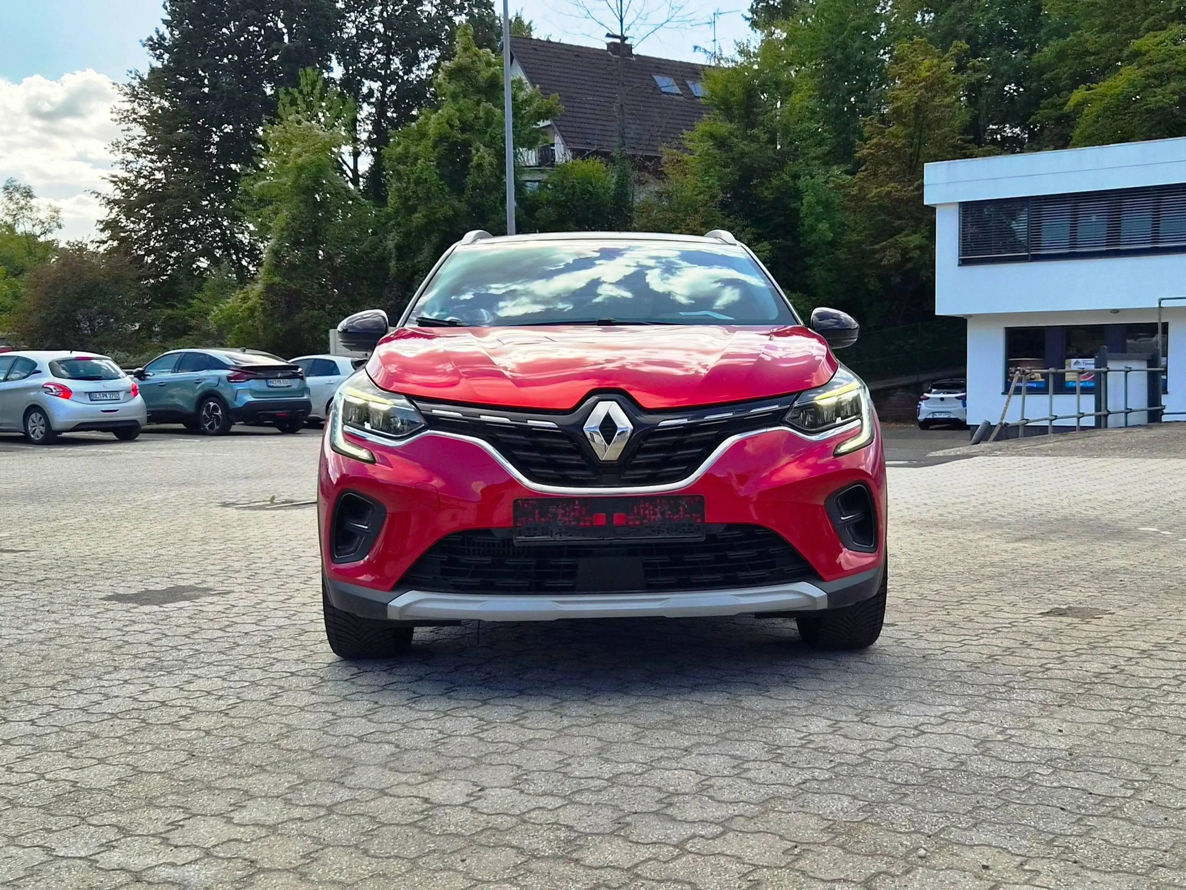 Renault Captur Intens/Teilleder/ParkDistanc/Klima/Navi/1Hand/Face Lift/Finanzierung ab 6,99%/Tüv+Wartung Neu/ — photo 2