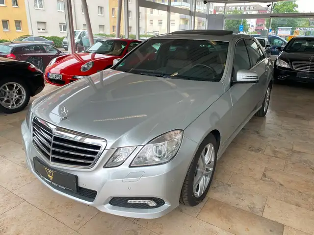 Mercedes-Benz E 350 /MB -Service/Led./SHZ/Sitzlüft./St.Hz/Navi
