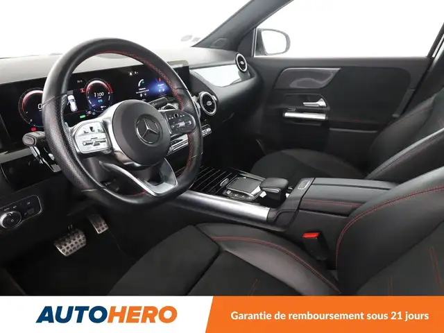 Mercedes-Benz Gla view 11