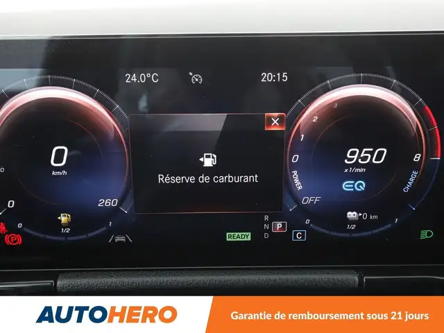 Mercedes-Benz Gla view 21