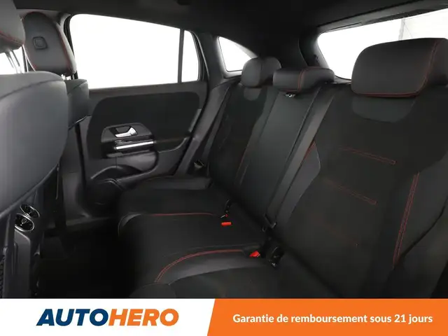 Mercedes-Benz Gla view 14