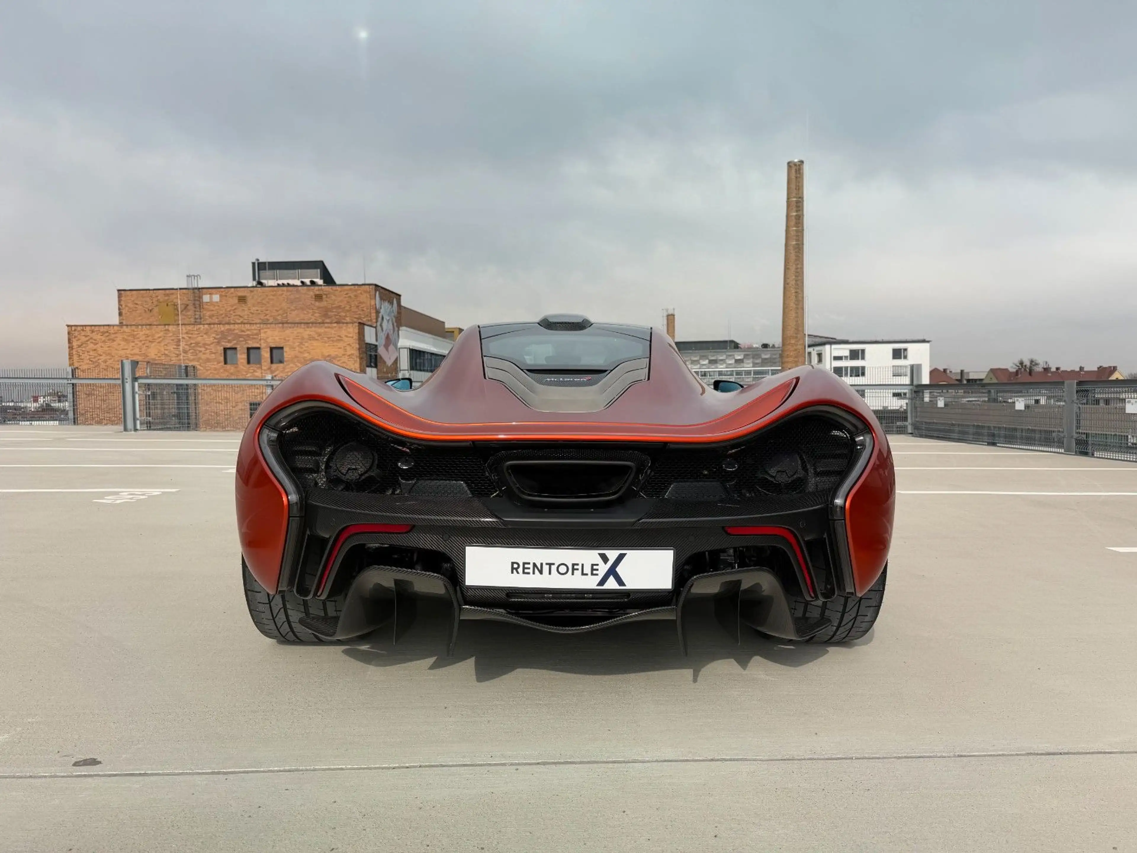 McLaren P1 CARBON / LIFT / MERIDIAN/ 1OF375 — photo 12