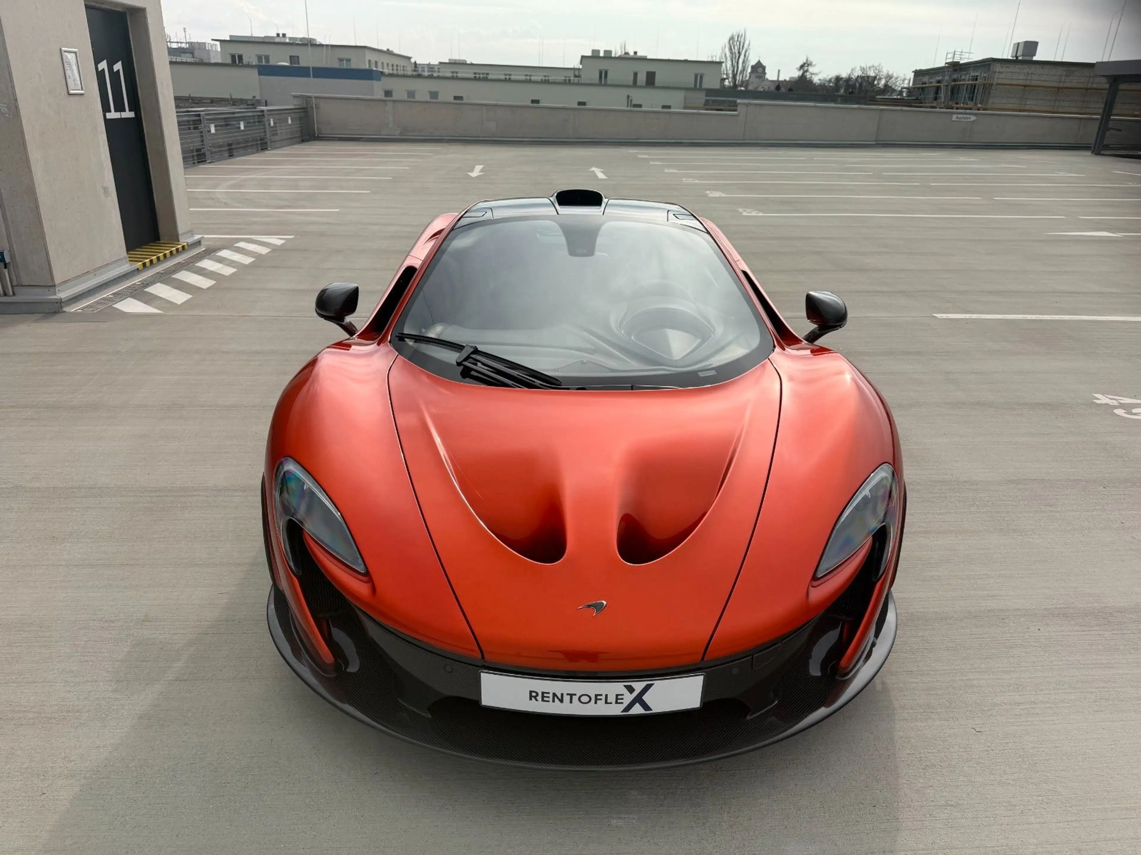 McLaren P1 CARBON / LIFT / MERIDIAN/ 1OF375 — photo 9