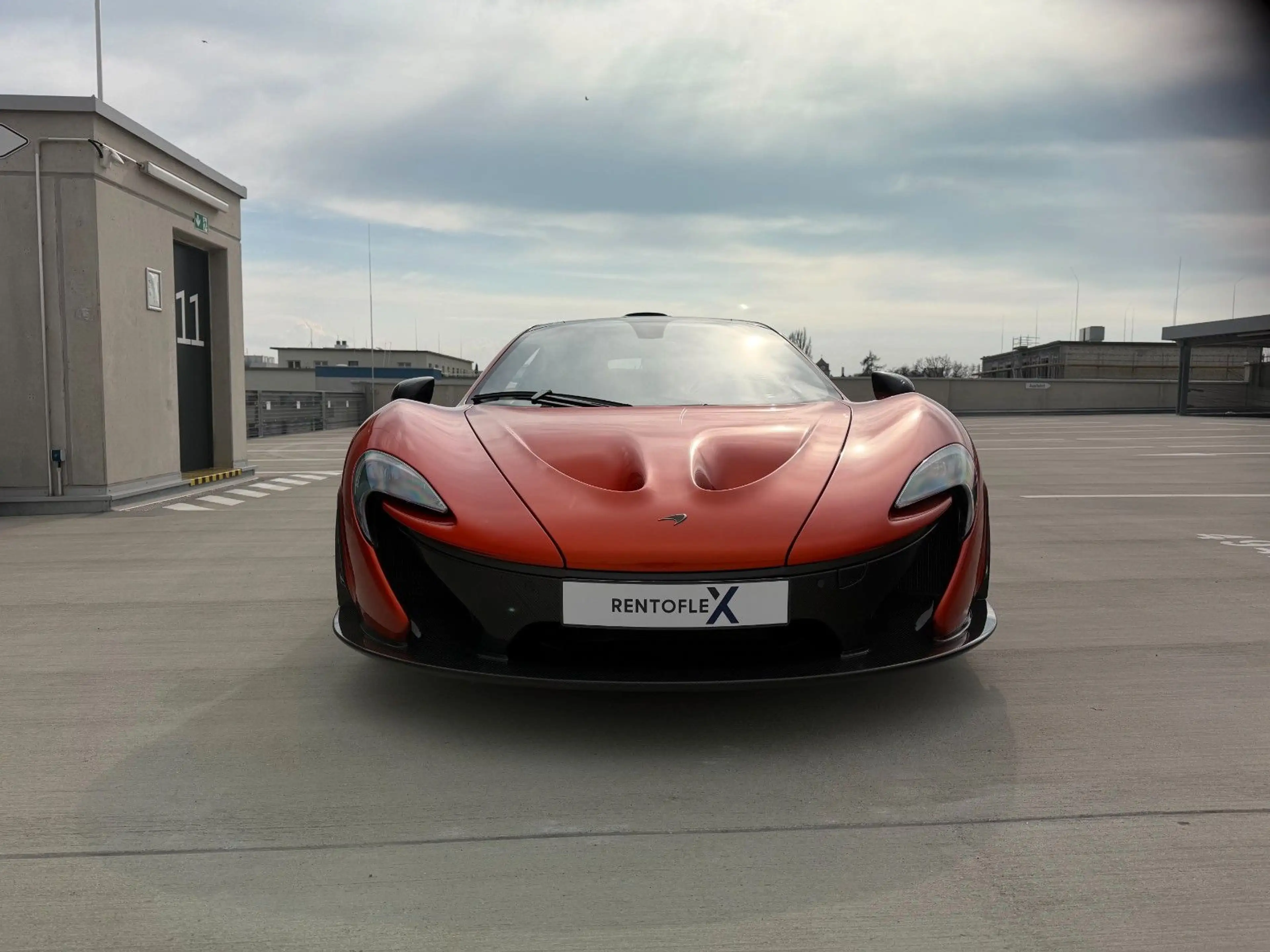 McLaren P1 CARBON / LIFT / MERIDIAN/ 1OF375 — photo 10