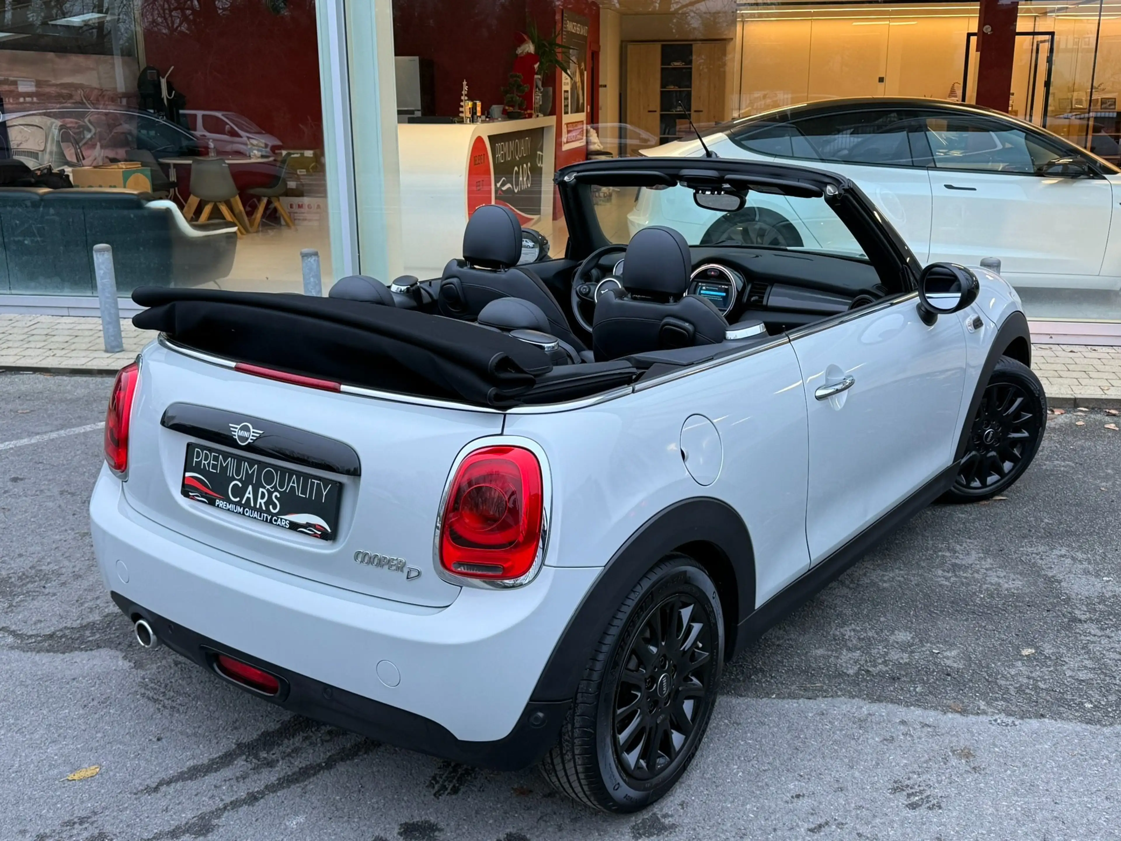 MINI Cooper D Cabrio Zeer nette wagen met 12 maand waarborg — photo 10