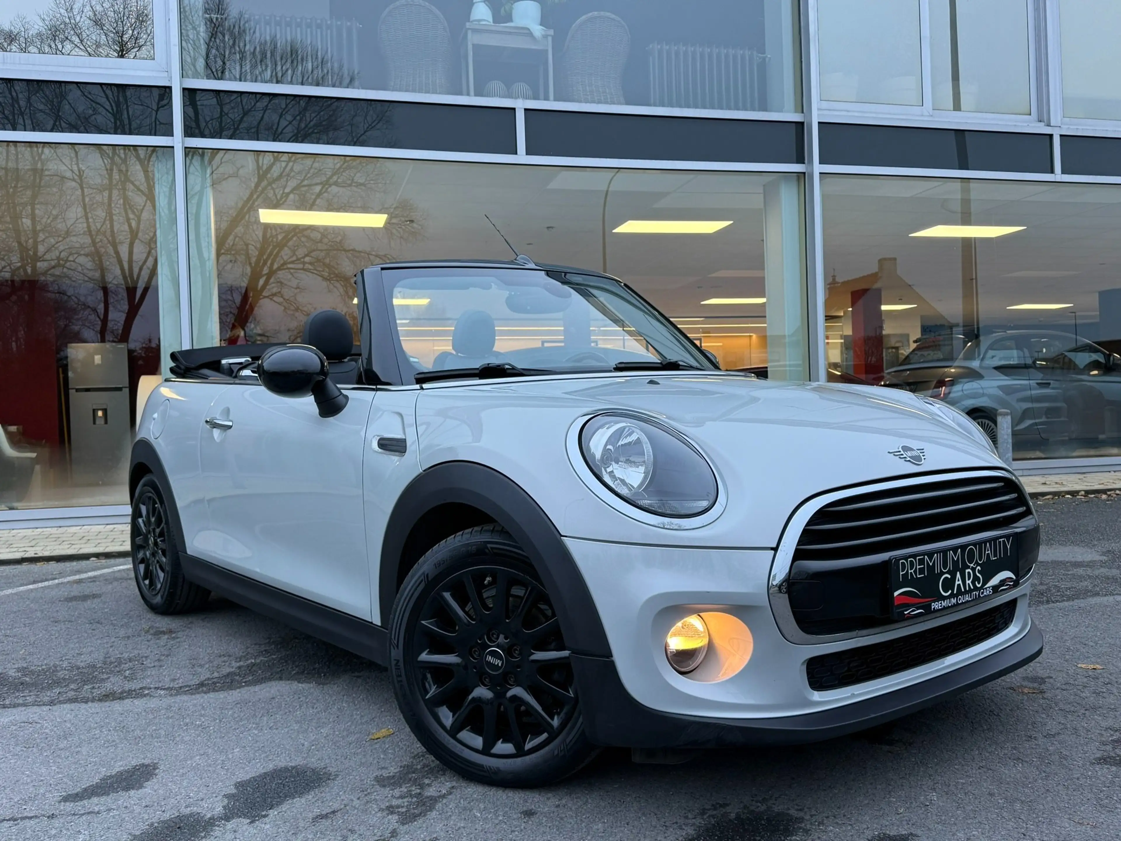 MINI Cooper D Cabrio Zeer nette wagen met 12 maand waarborg — photo 3