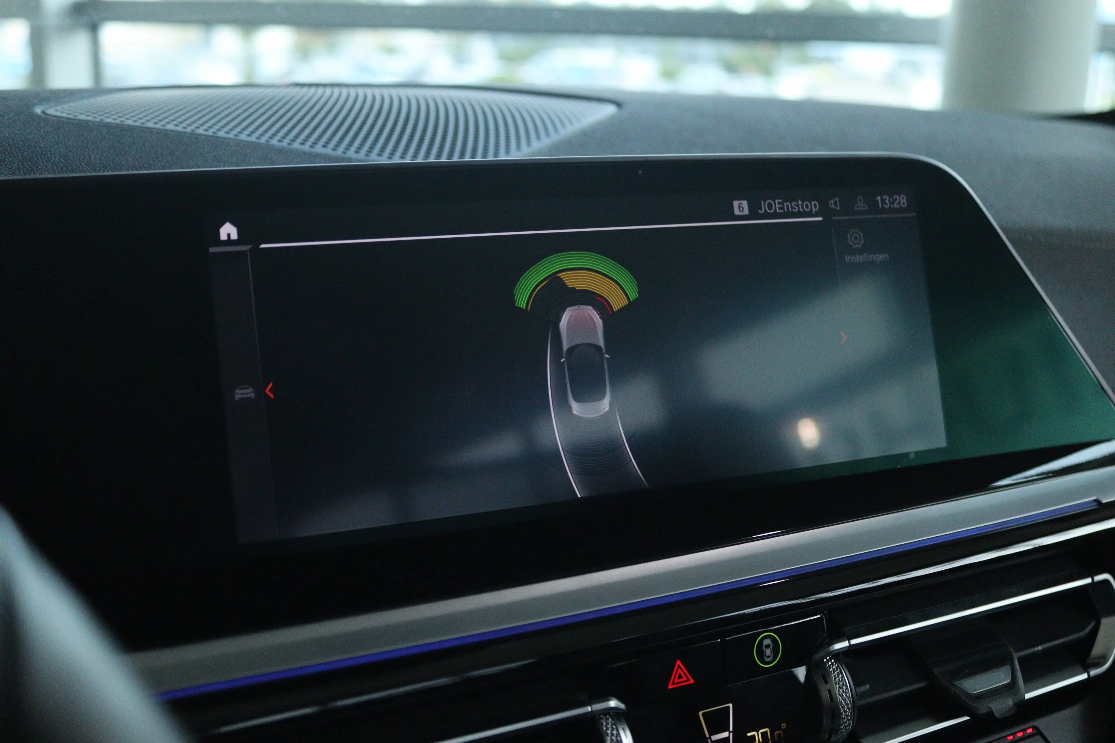BMW Z4 Roadster sDrive20i High Executive Sport-line | Cru — photo 31