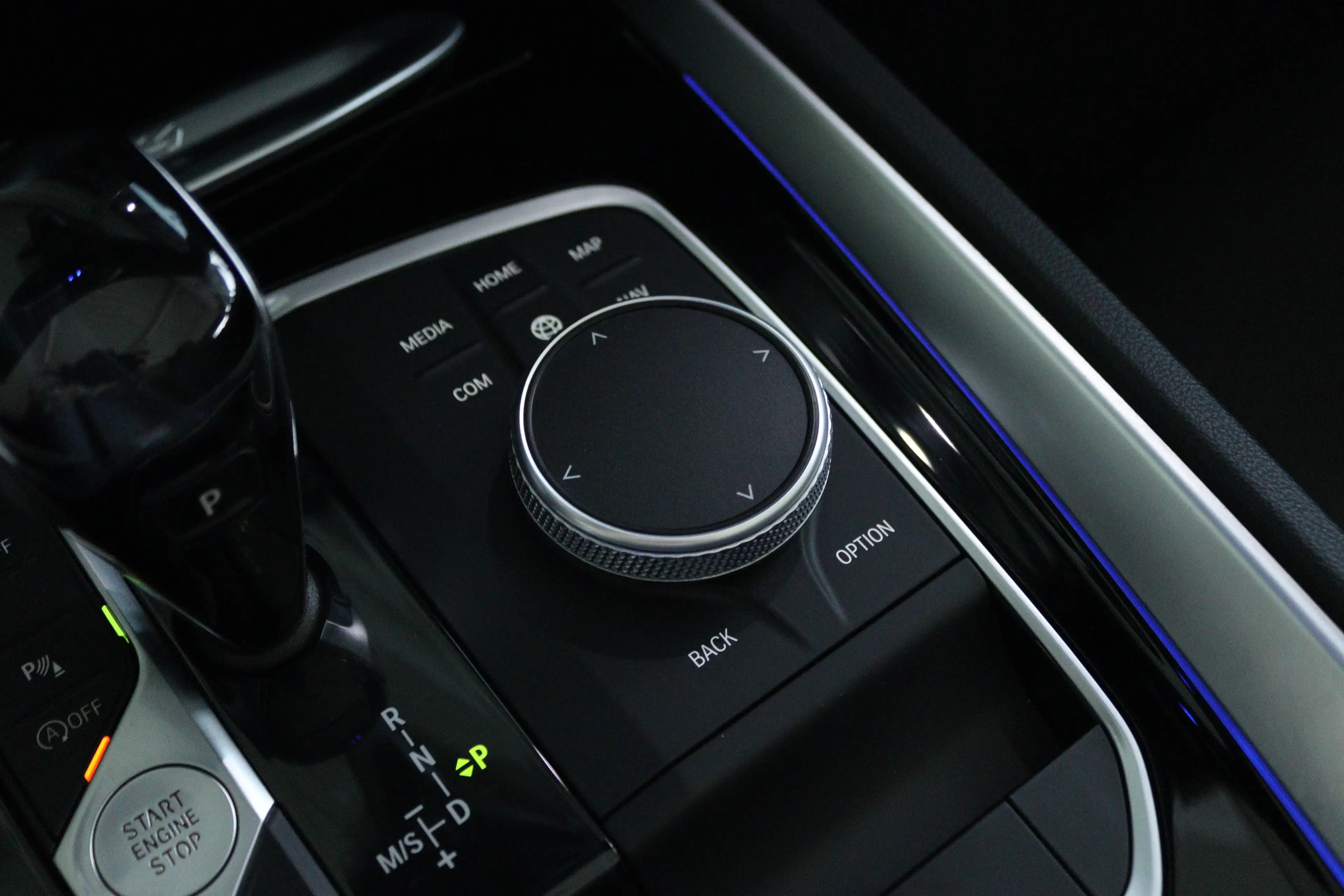 BMW Z4 Roadster sDrive20i High Executive Sport-line | Cru — photo 24