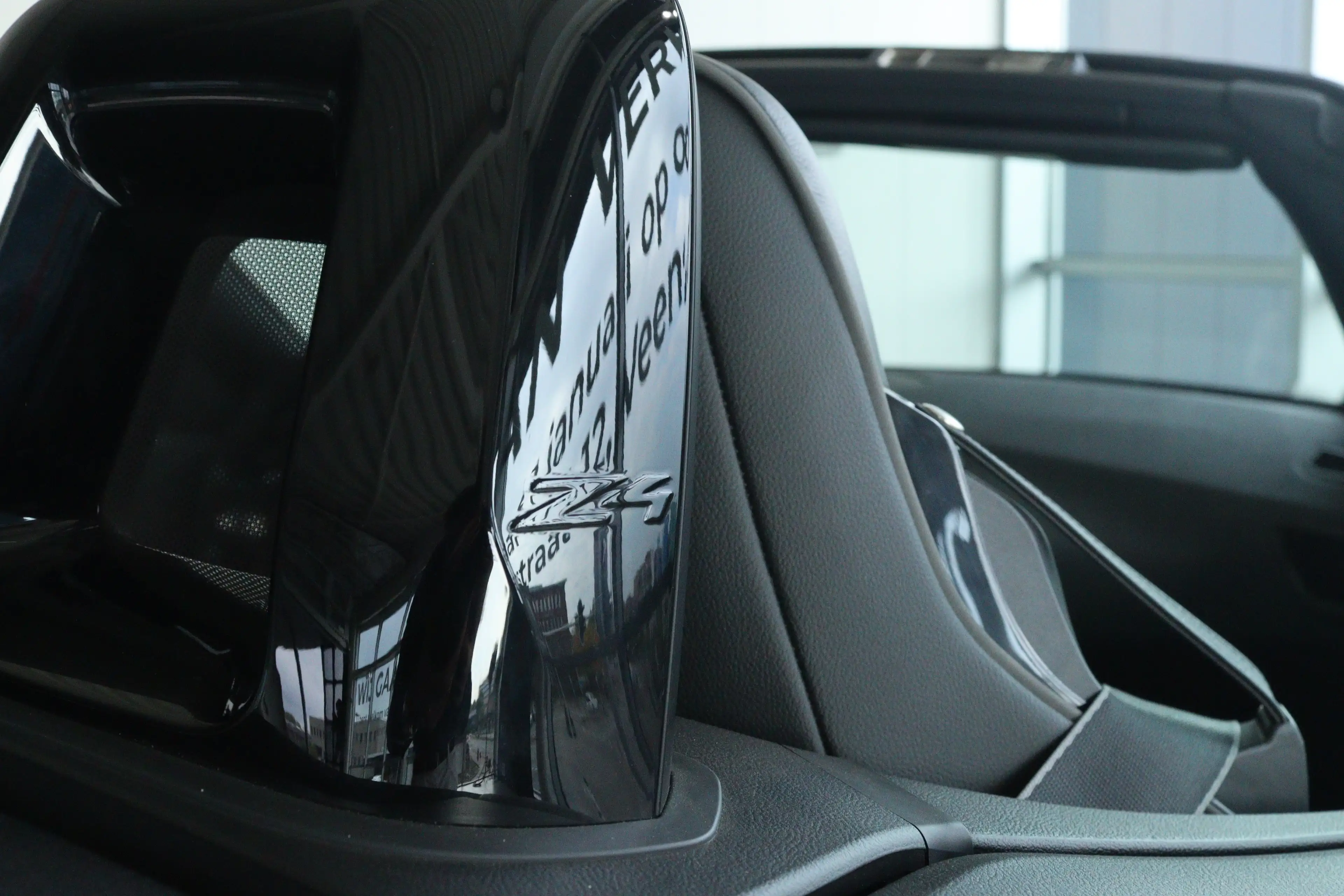 BMW Z4 Roadster sDrive20i High Executive Sport-line | Cru — photo 30