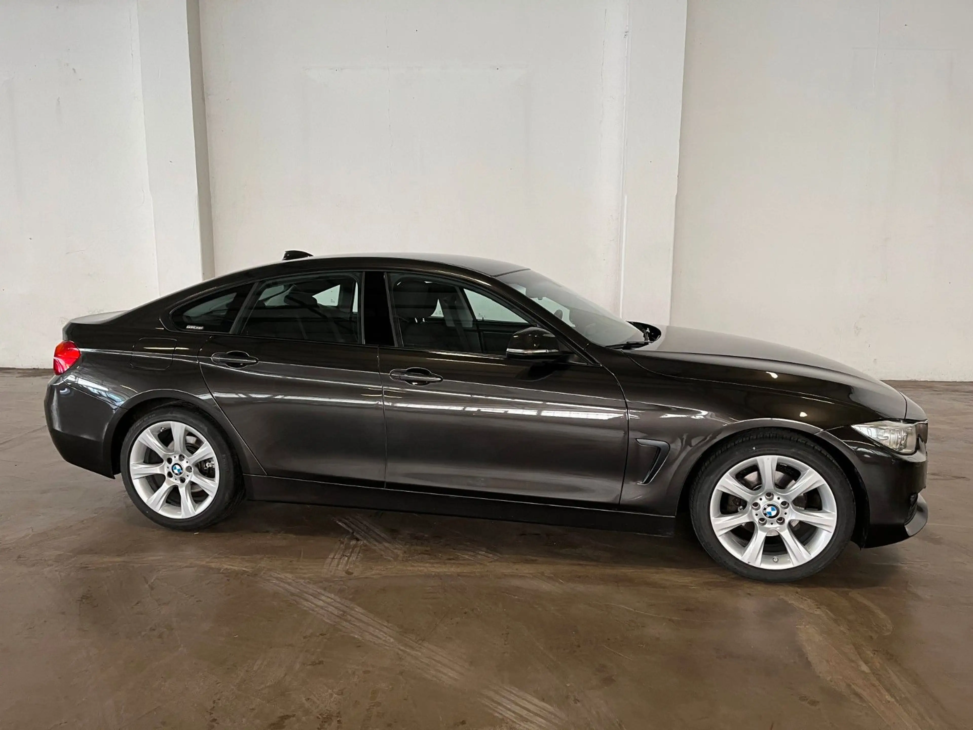 BMW 420 Baureihe 4 Gran Coupe 420 i Advantage — photo 6