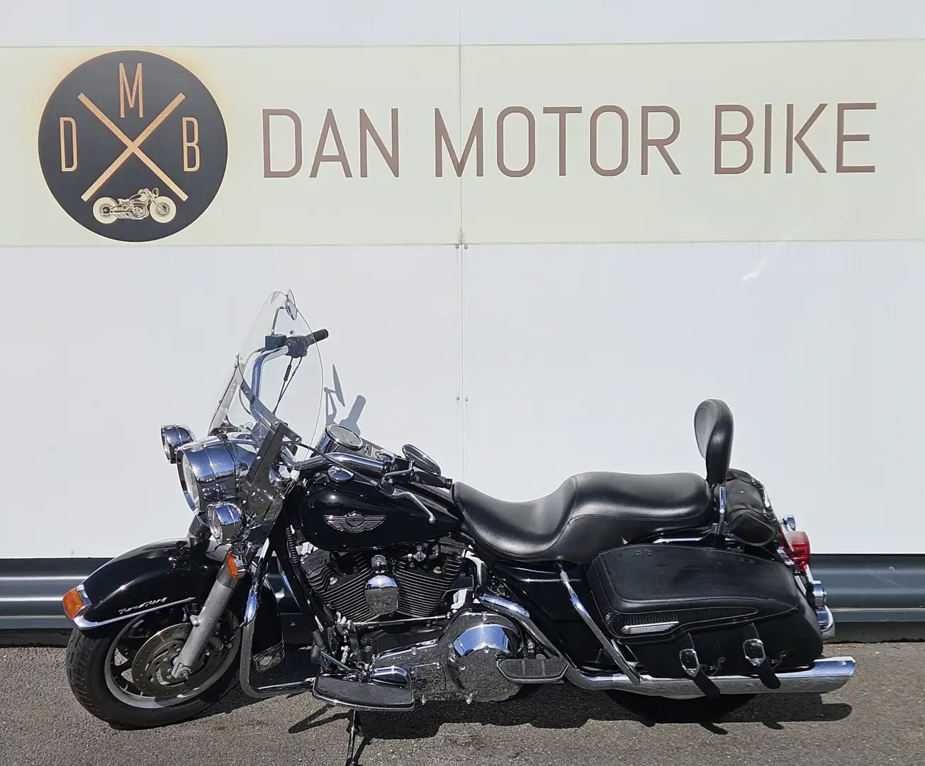 Harley-Davidson Road King Negro - 1