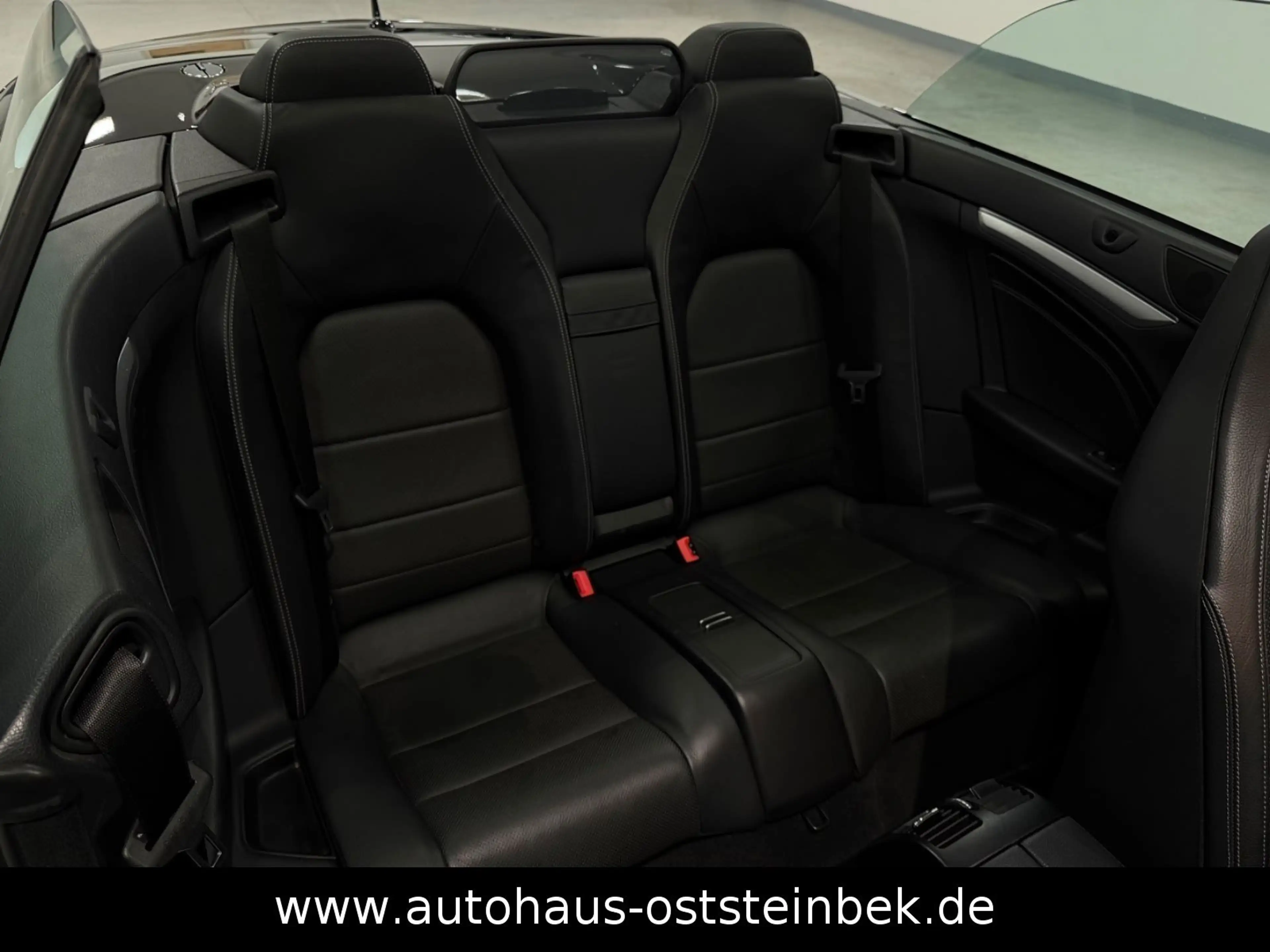 Mercedes-Benz E 220 d CABRIO BLUETEC/AMG-LINE/AIRSCARF/LED/AHK — photo 13
