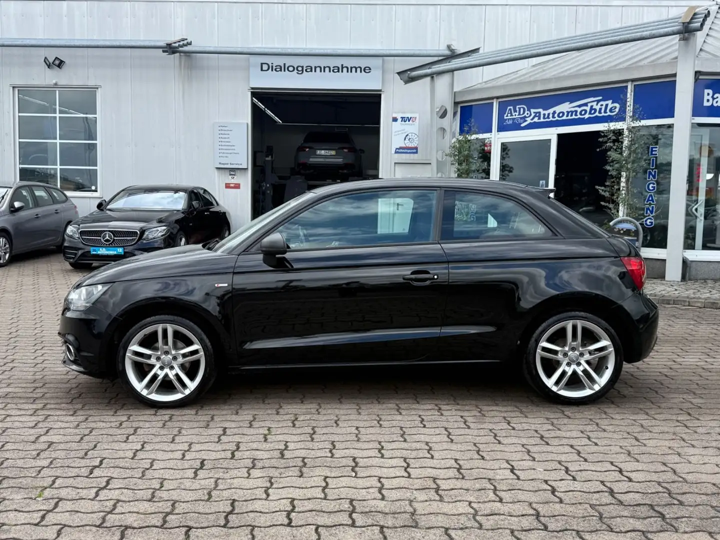 Audi A1 S line Sportpaket Negro - 2