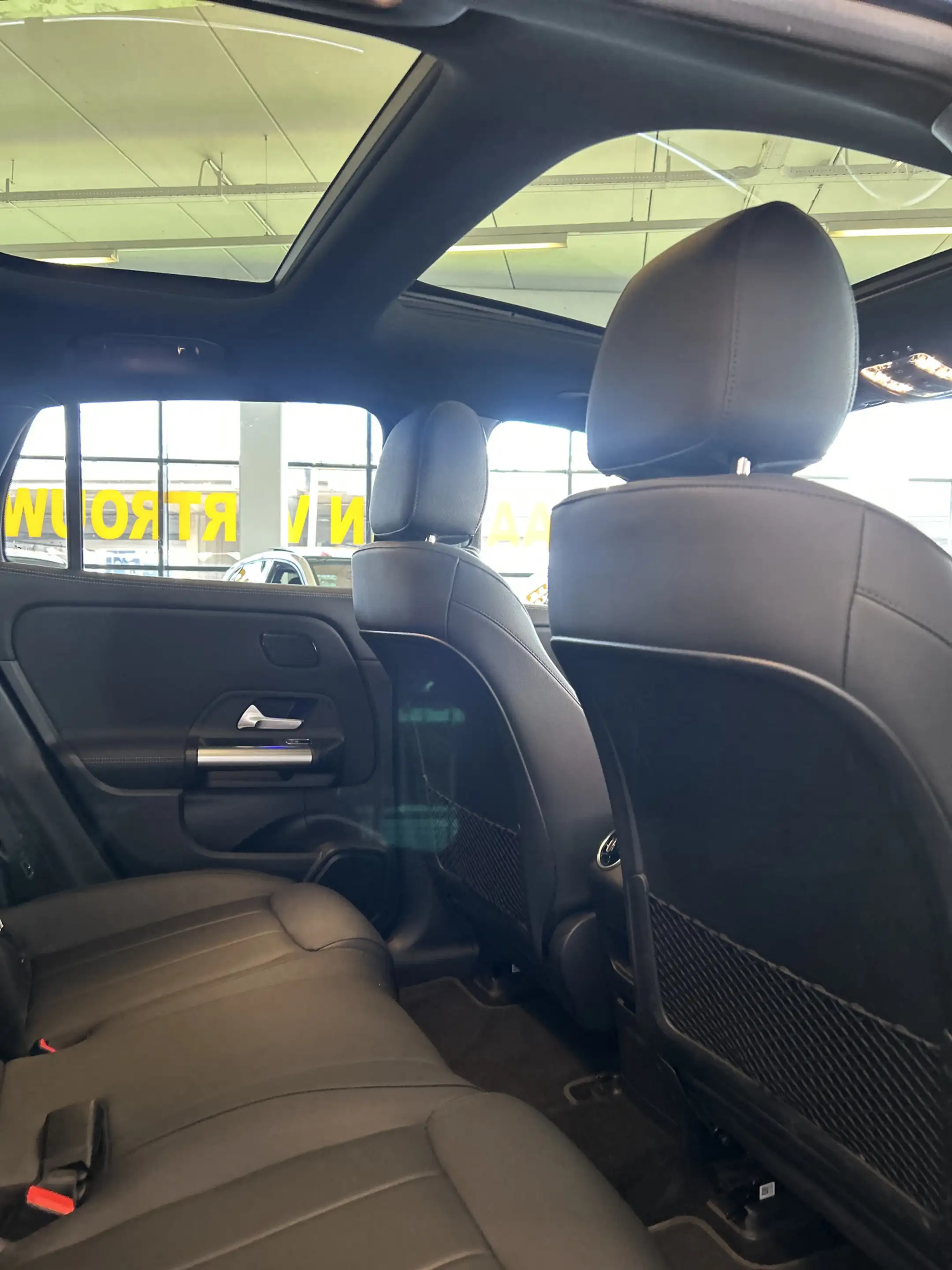 Mercedes-Benz EQA 350 4MATIC Luxury Line 67 kWh Vol Elektrisch | Panoram — photo 11