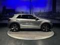 Volkswagen T-Roc 1.5 TSI R-Line Edition *Keyless*Winterpakket*Camer Zilver - thumbnail 2