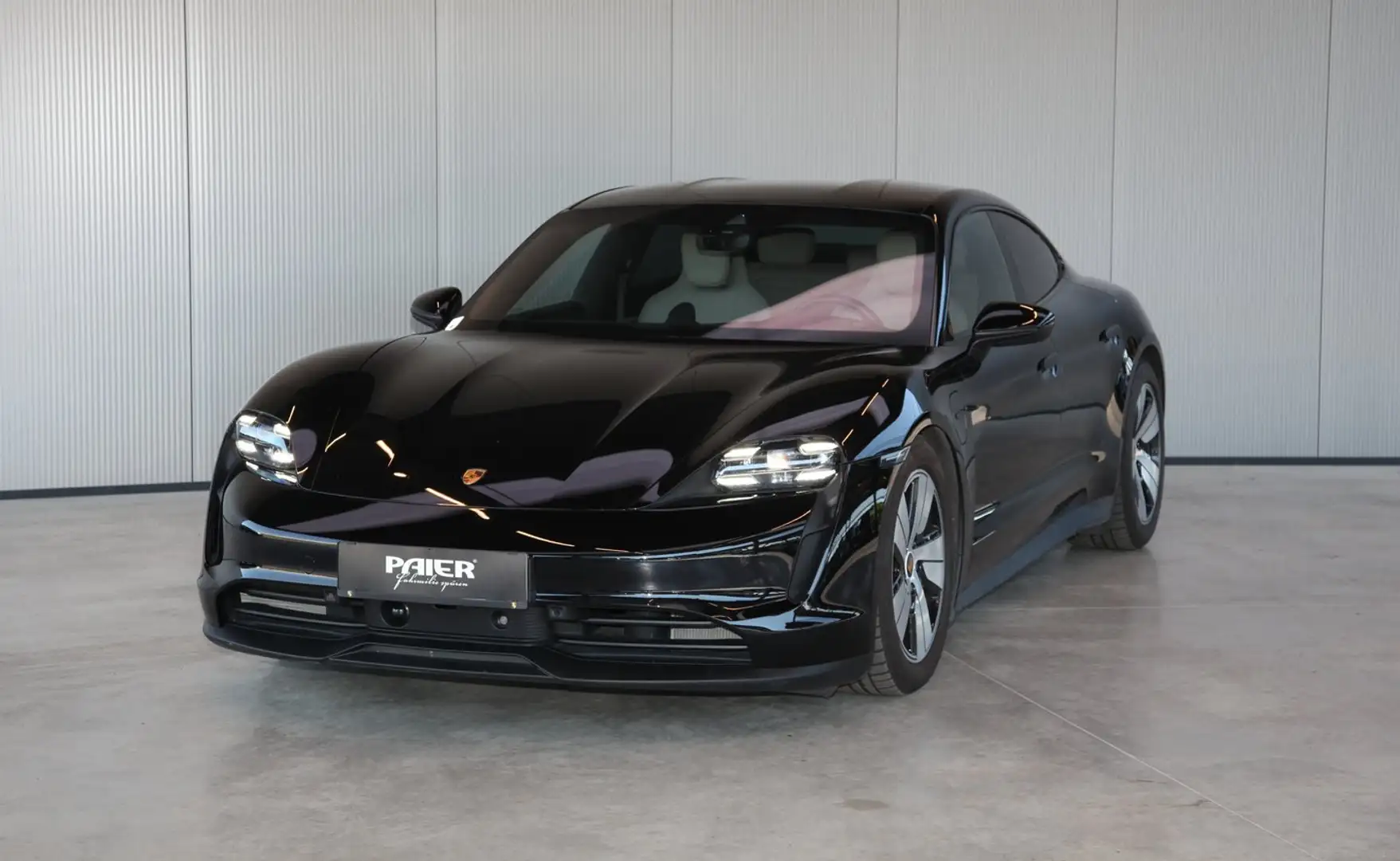 Porsche Taycan 4S Plus Schwarz - 2