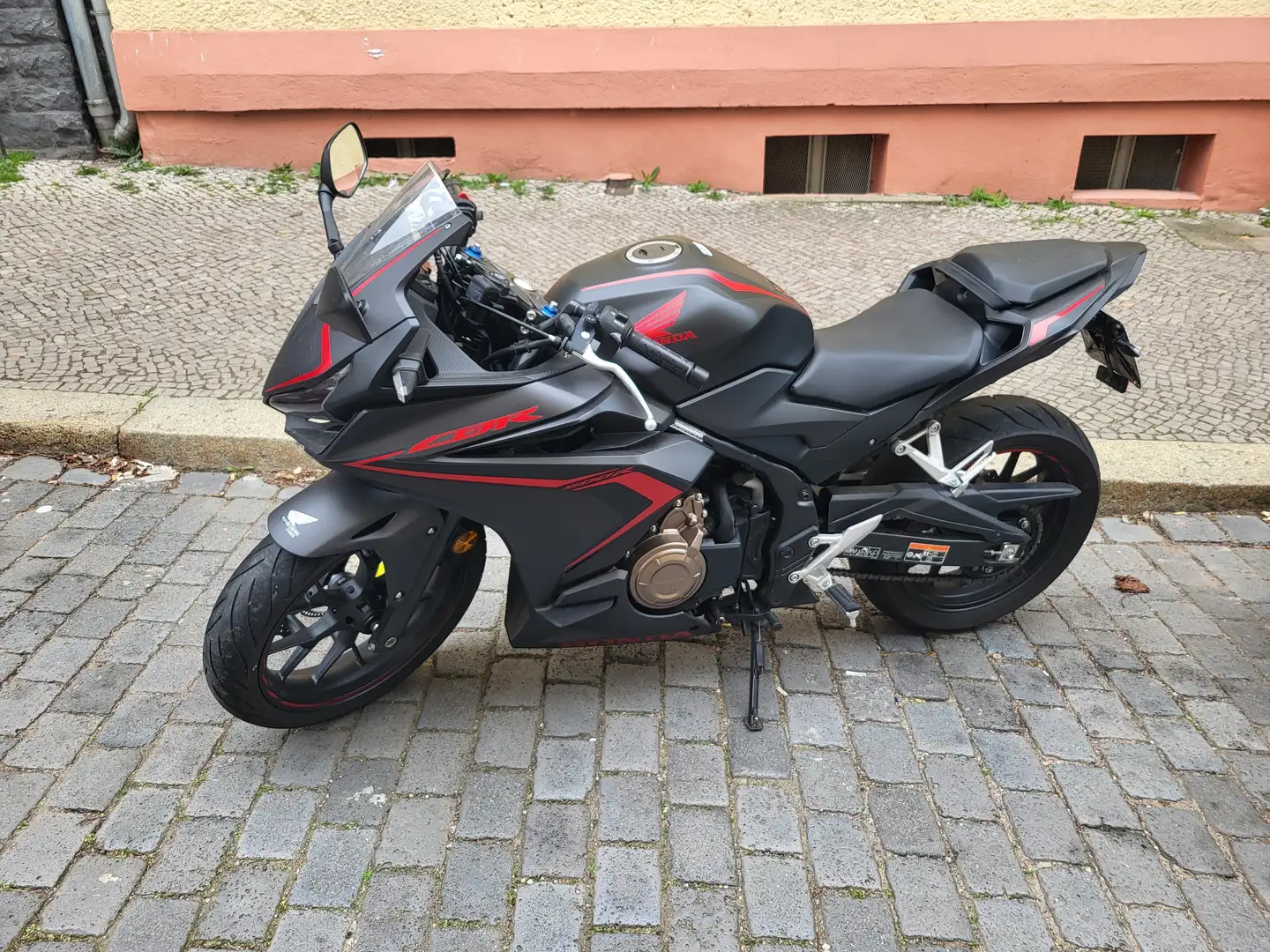Honda CBR 500 R Negru - 1