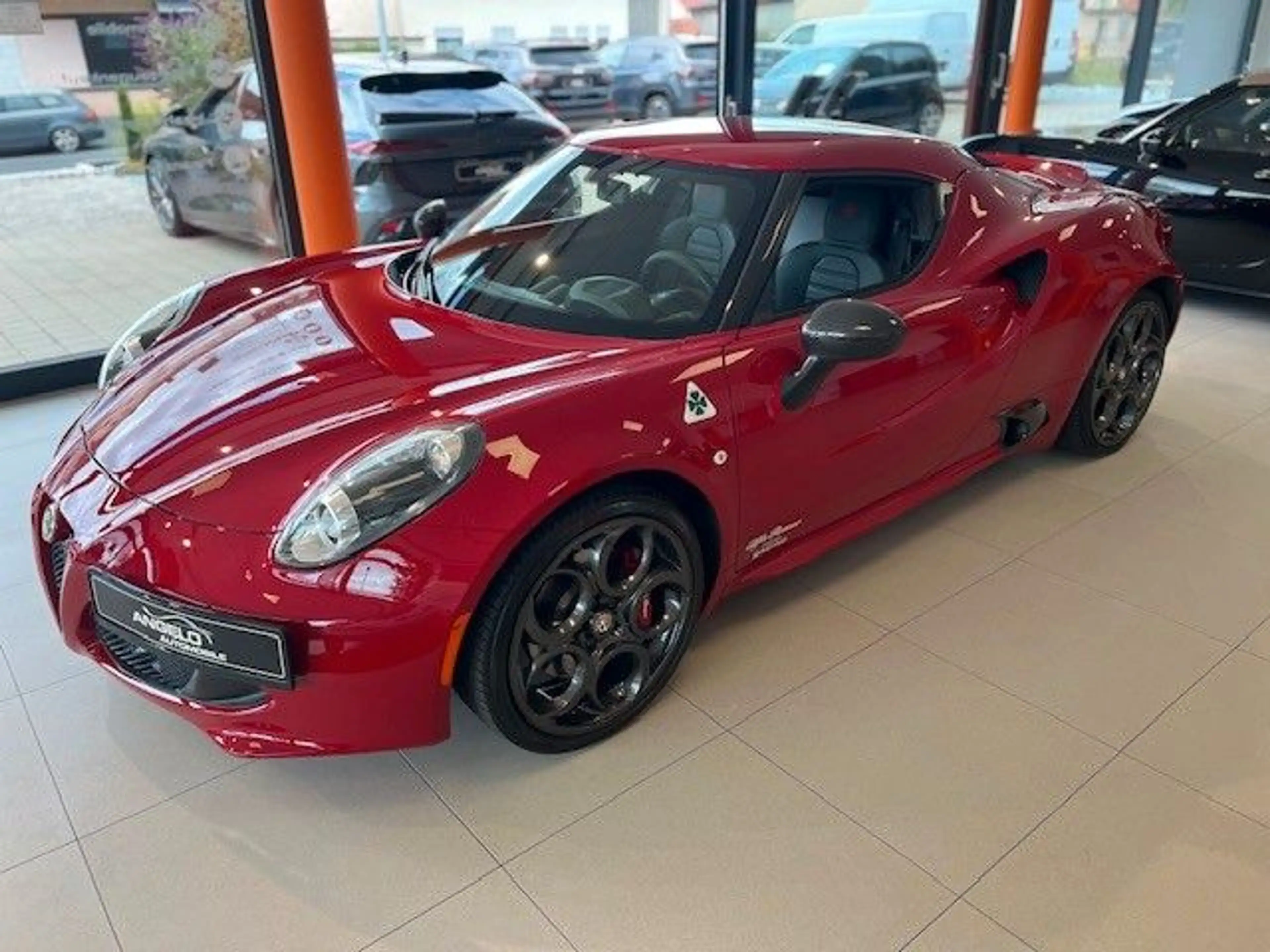 Alfa Romeo 4C Coupe*Leder*Carbon*Sportabgasanlage*1 Hand* — photo 4