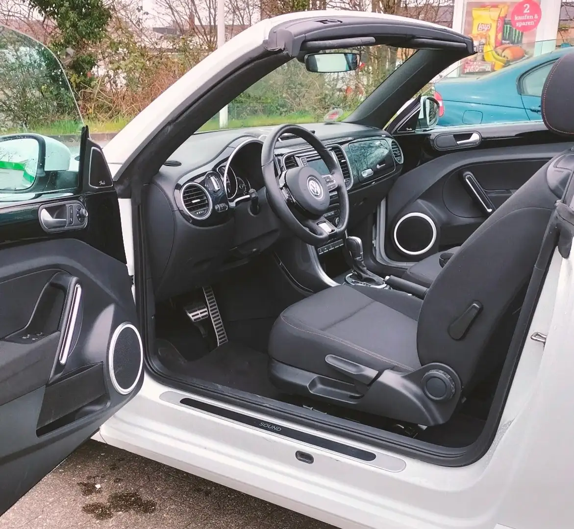 Volkswagen Beetle CABRIO 1.2TSI DSG AUT."SOUND" TOP-AUTO 18-ZOLL ALU Blanc - 2
