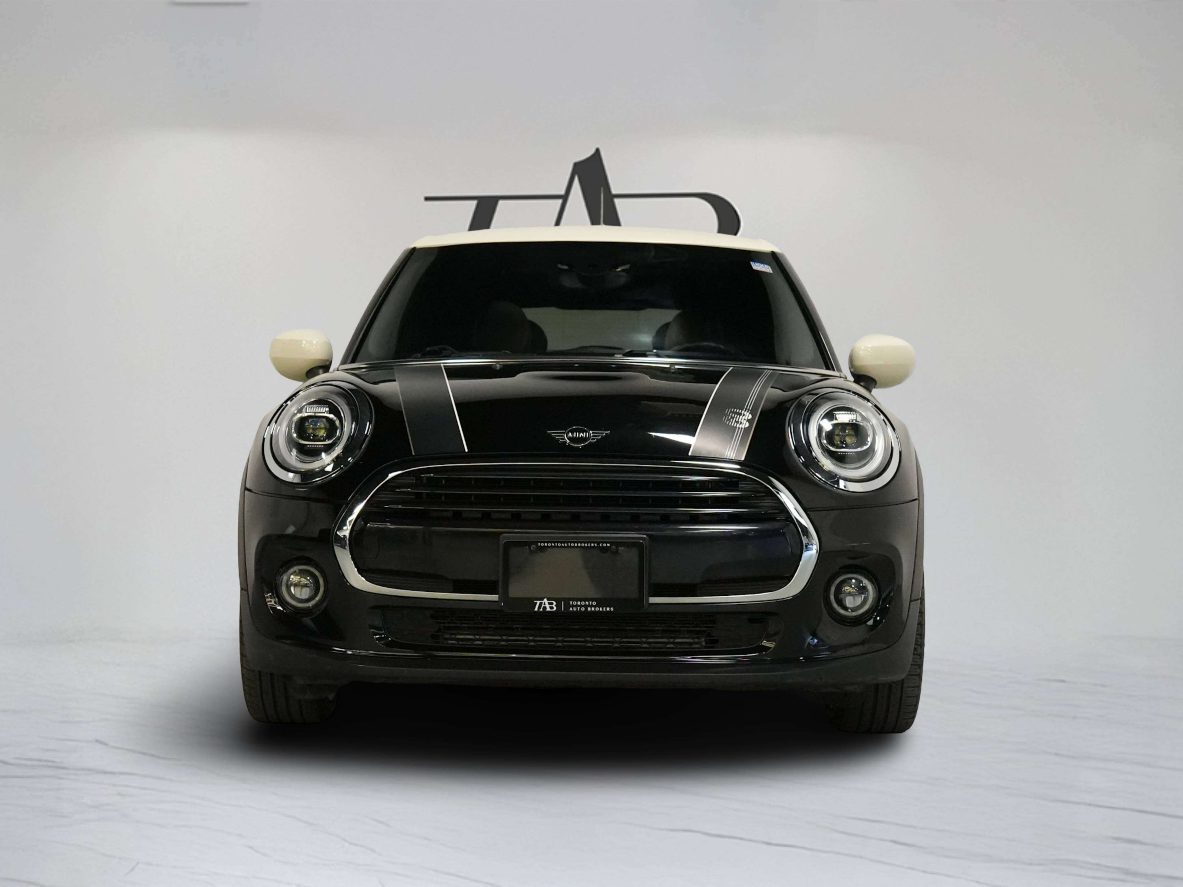 used 2020 MINI 5 Door car, priced at $18,900