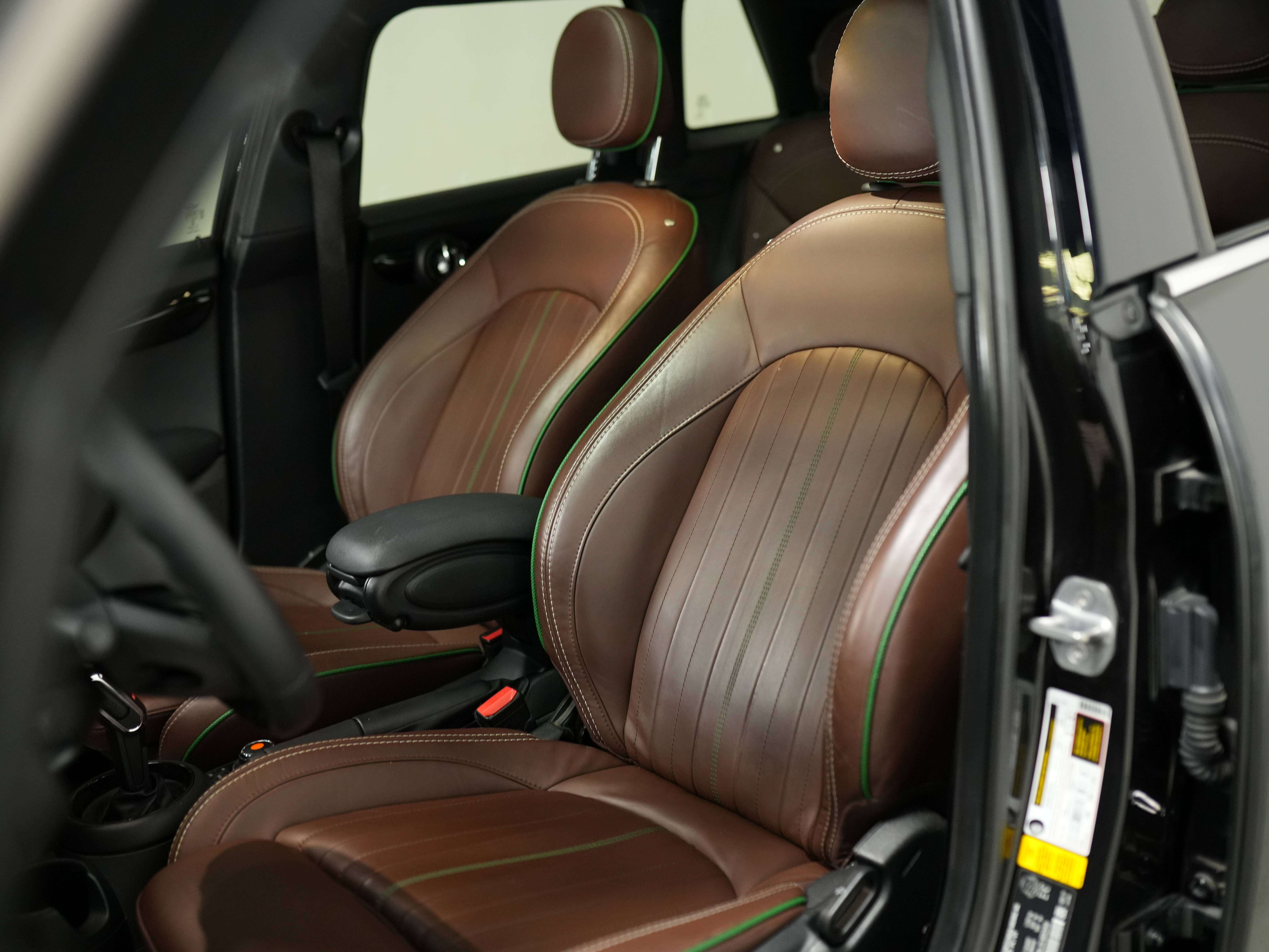 used 2020 MINI 5 Door car, priced at $18,900