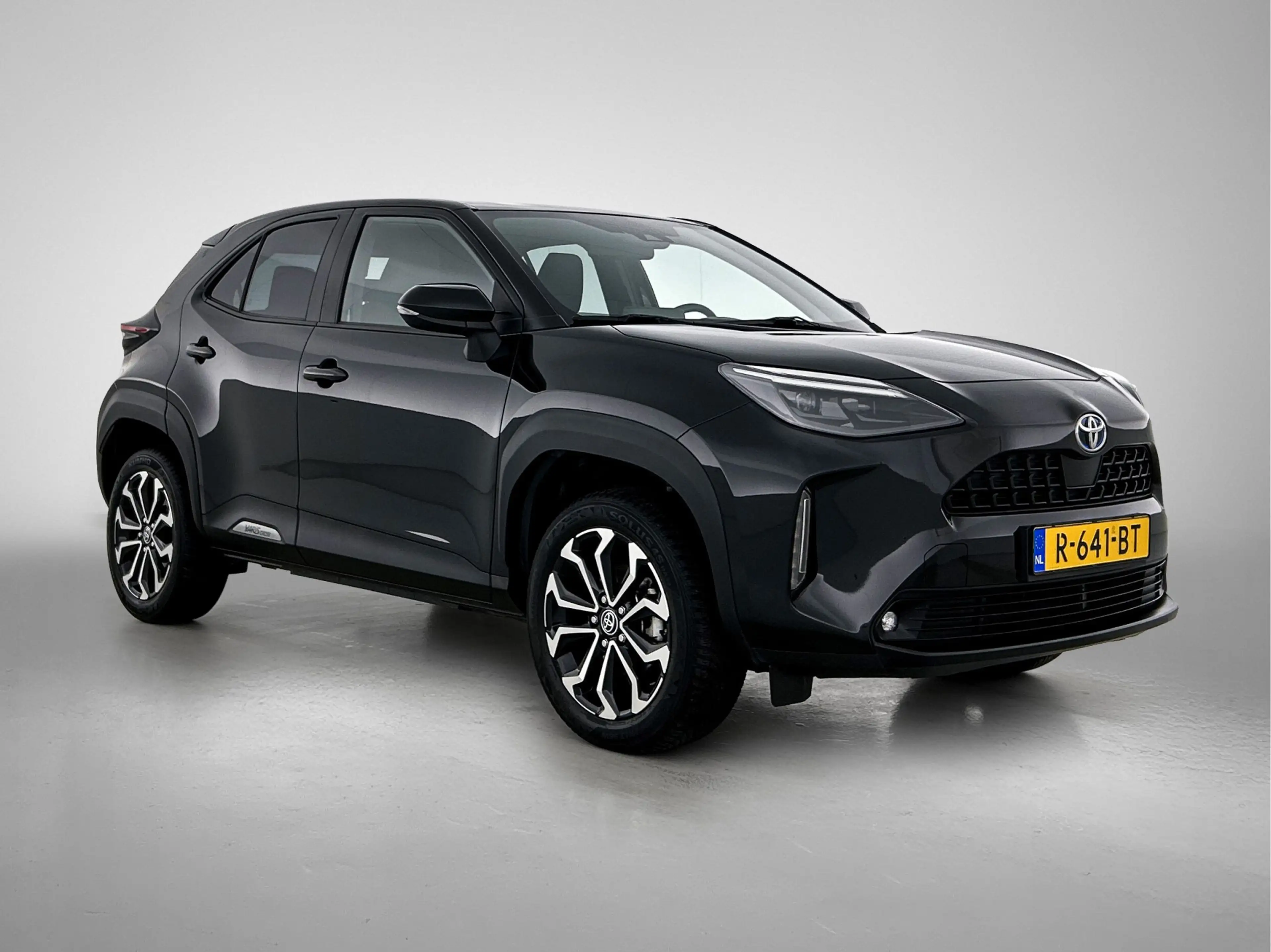 Toyota Yaris Cross 1.5 Hybrid First Edition — photo 15