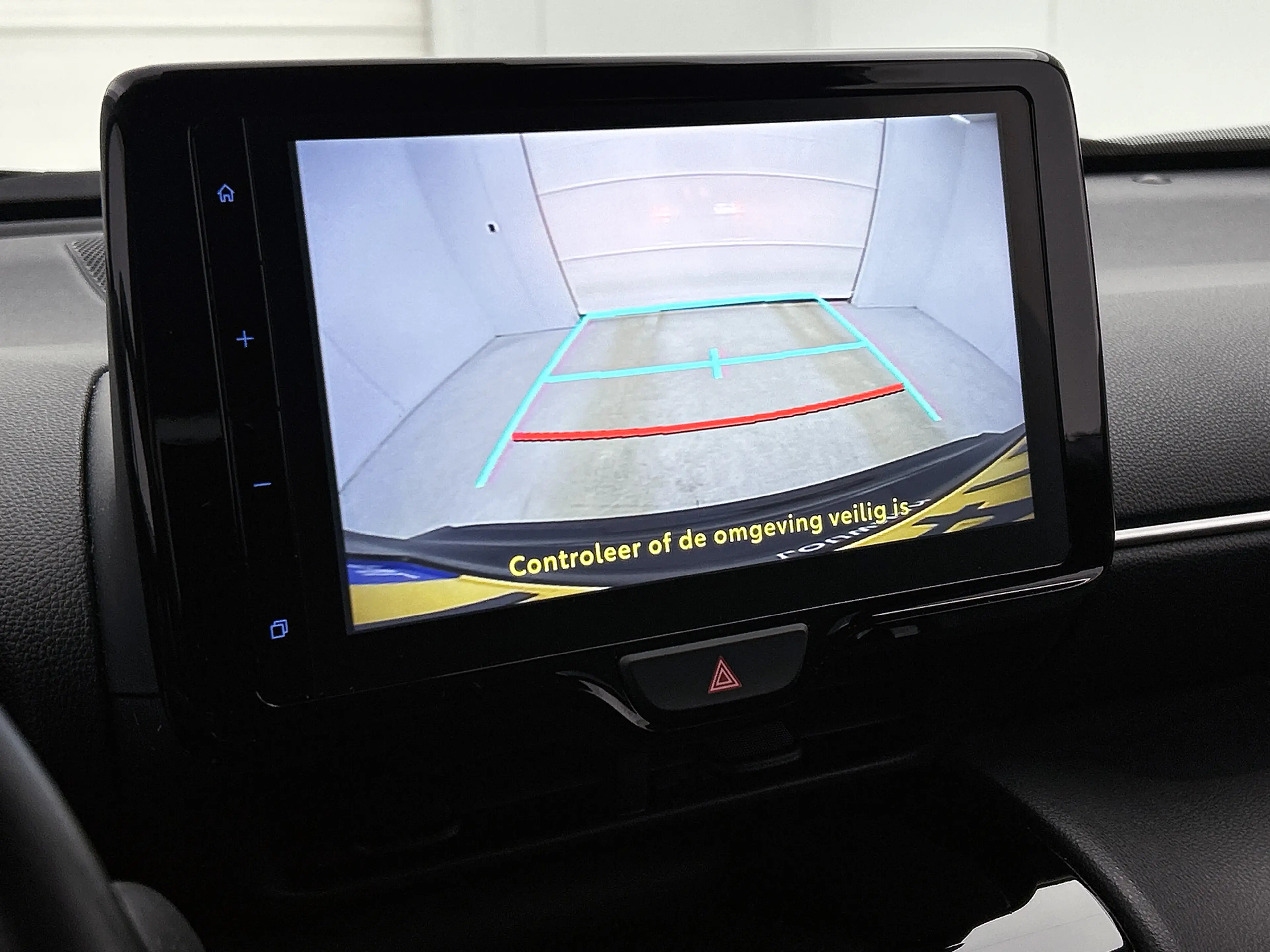 Toyota Yaris Cross 1.5 Hybrid First Edition — photo 12