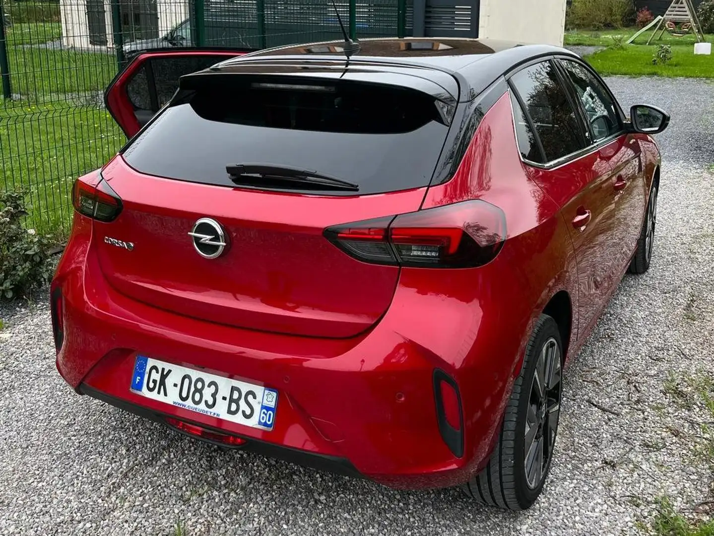 Opel Corsa Electrique 136 ch Rouge - 1