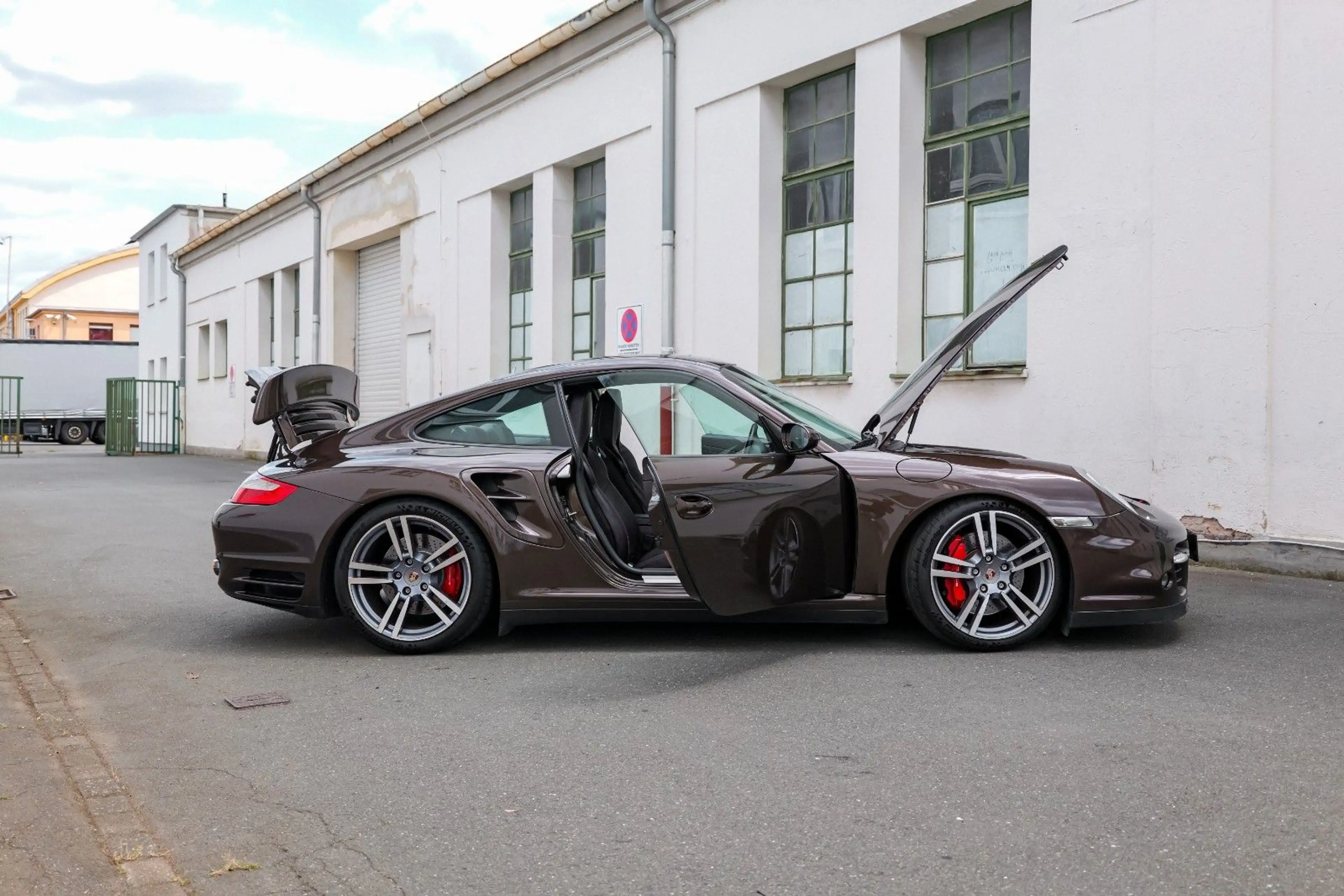 Porsche 911 Turbo *997*Erstlack*Schalter*MwSt* — photo 13