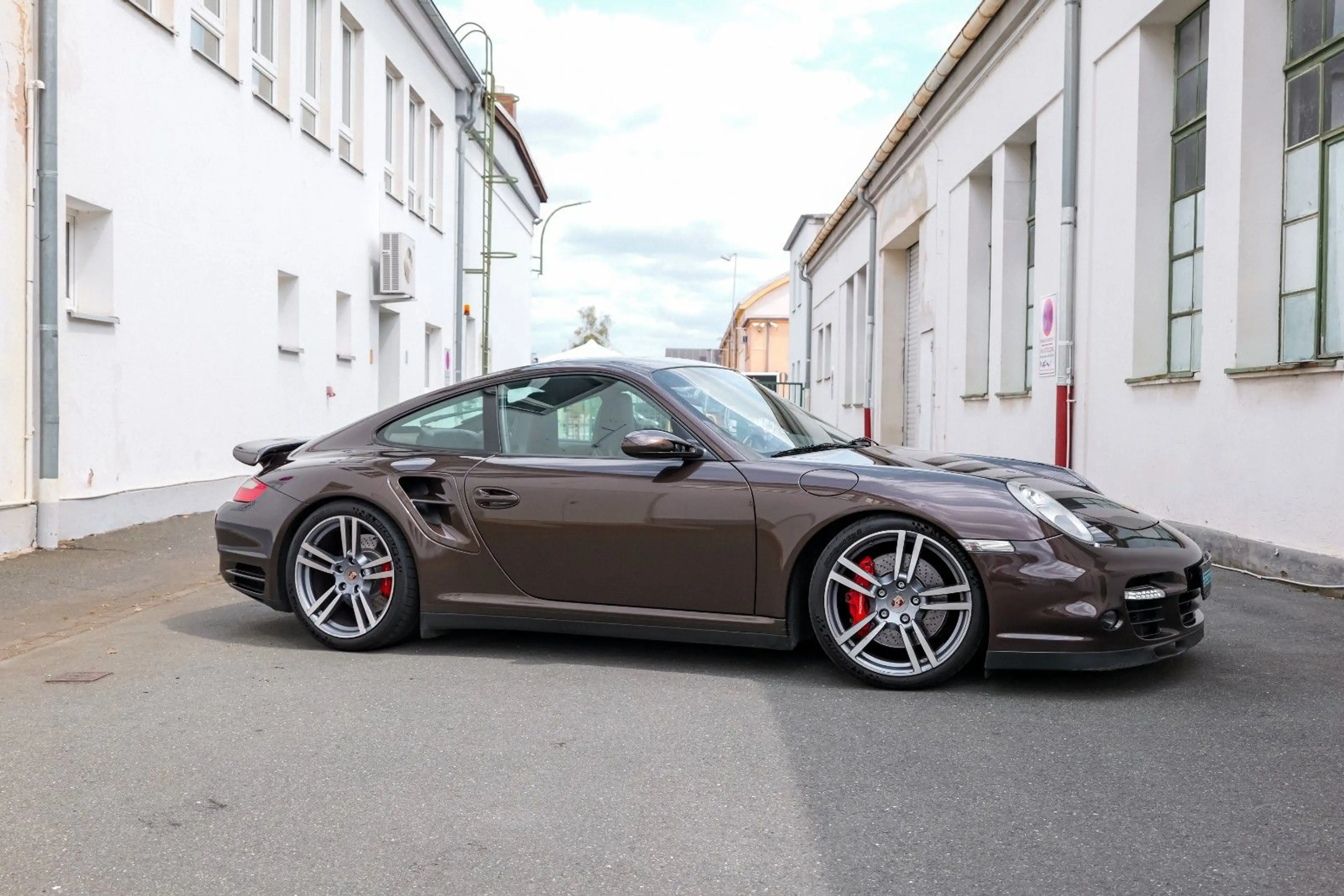Porsche 911 Turbo *997*Erstlack*Schalter*MwSt* — photo 2