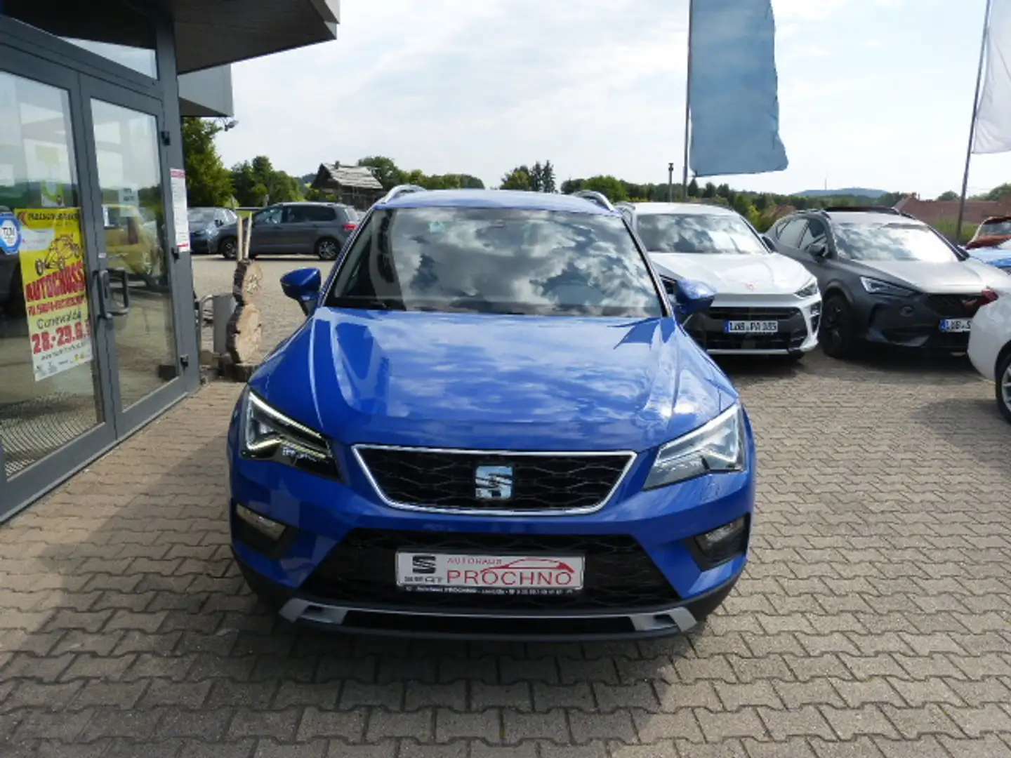SEAT Ateca XCELLENCE Ateca XCELLENCE 1.5 TSI 150 PS Blau - 2