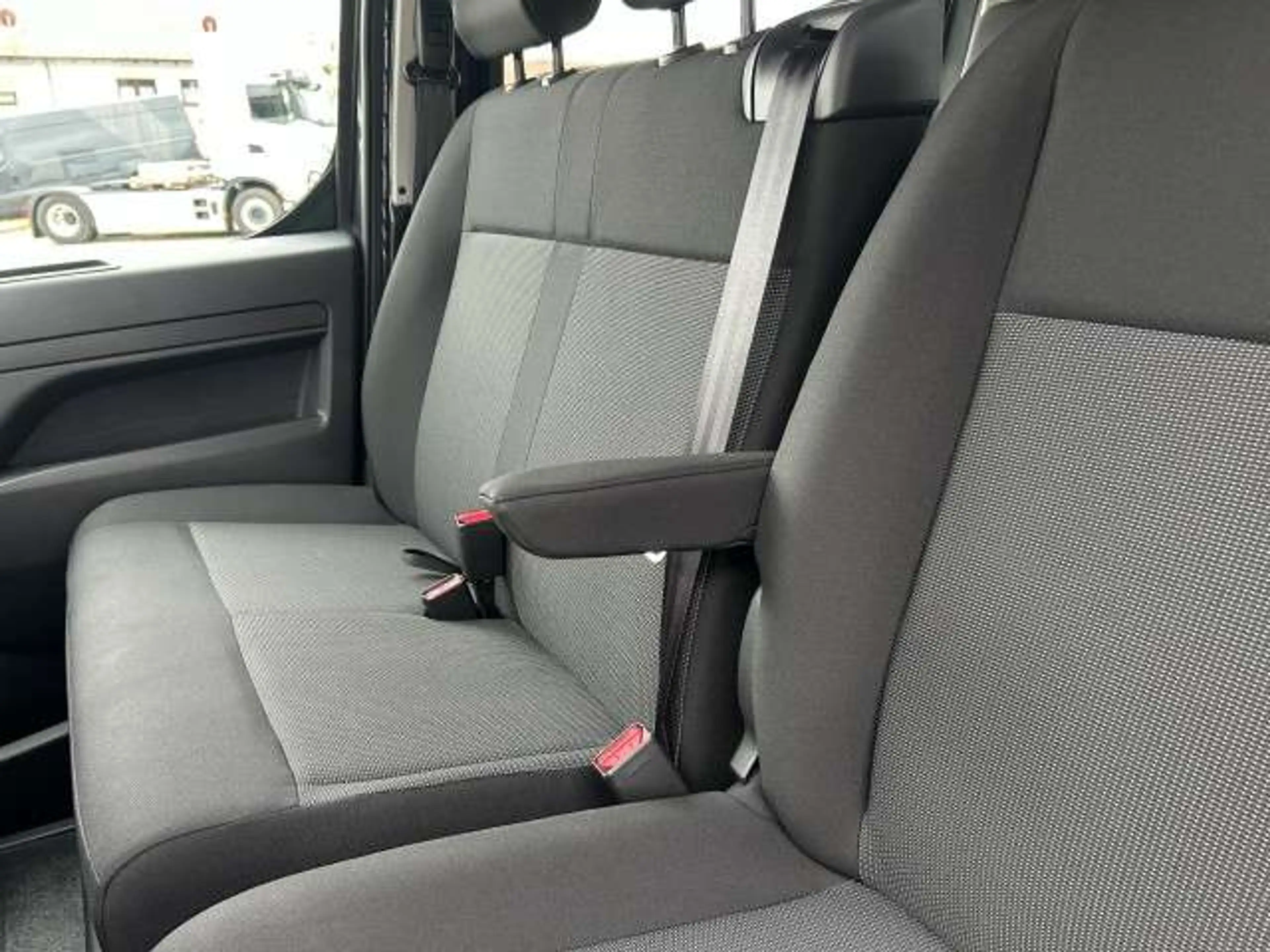 Fiat Ulysse KOMBI L3 180PS AT — photo 19