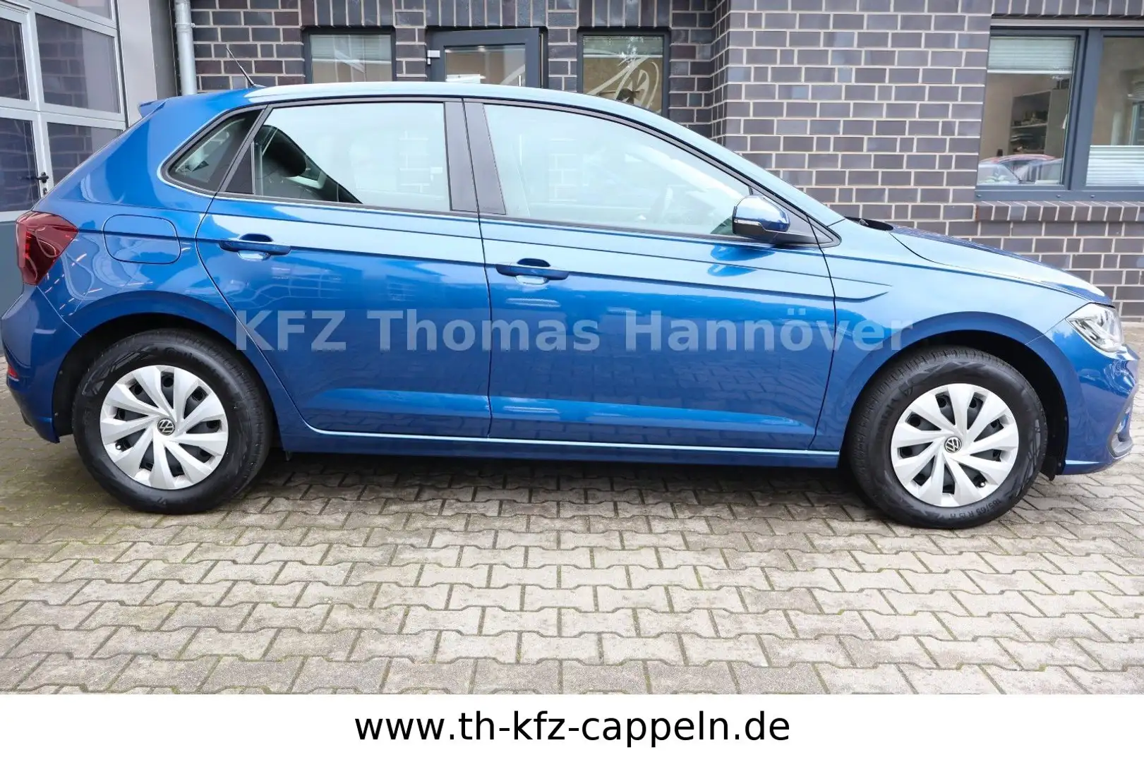 Volkswagen Polo Life Navi/Sommer.-Winterreifen/PDC/LED Blau - 1