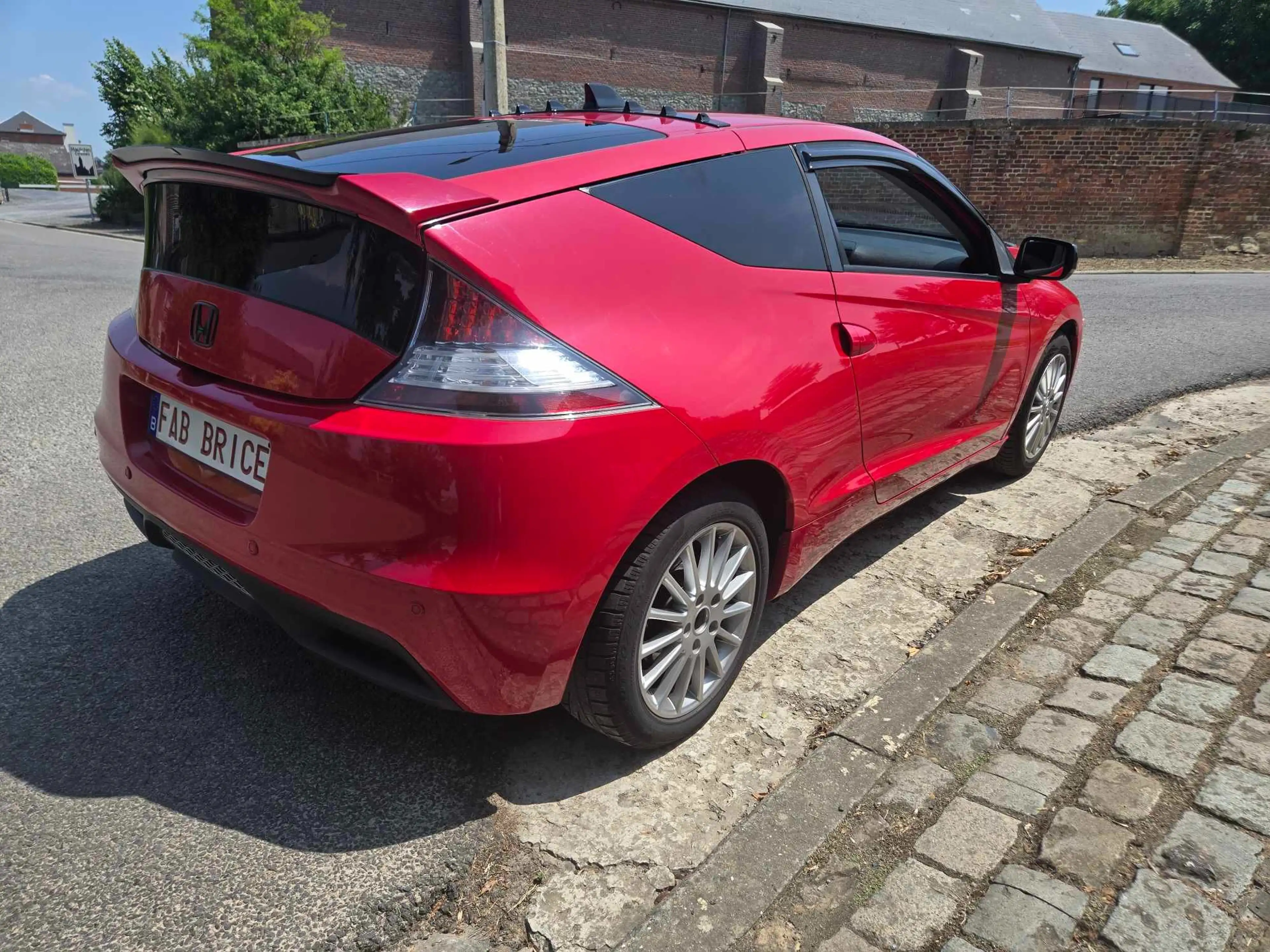 Honda CR-Z 1.5i-VTEC Hybride et surtout très belle — photo 4