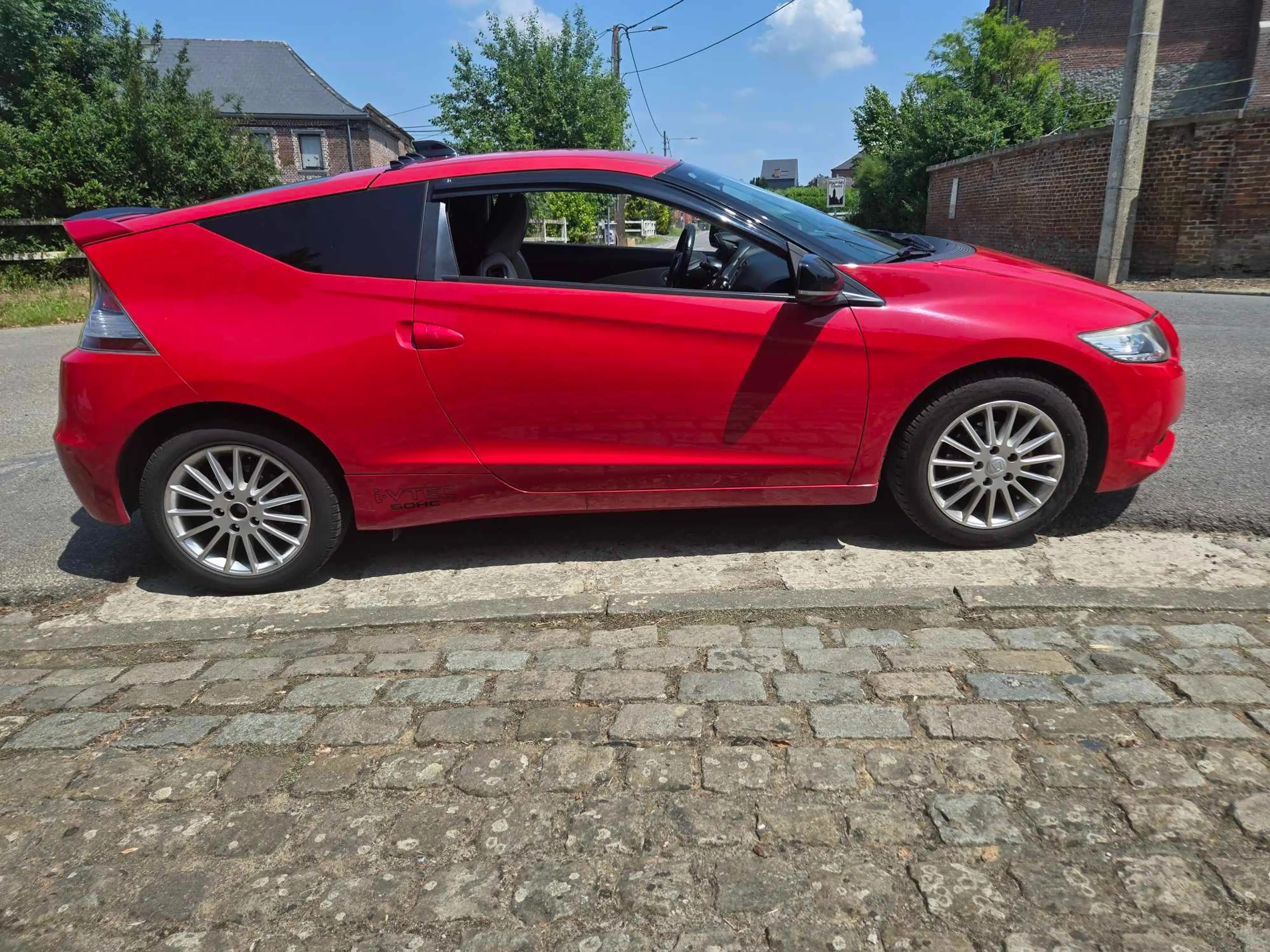 Honda CR-Z 1.5i-VTEC Hybride et surtout très belle — photo 5