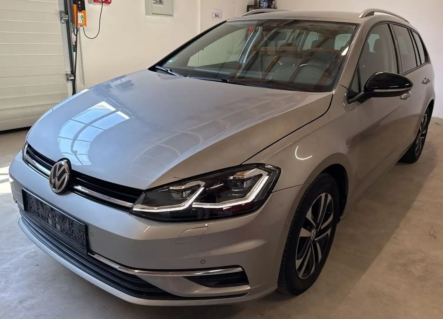 Volkswagen Golf Variant Golf Variant VII 1.6 TDI IQ-DRIVE - 1